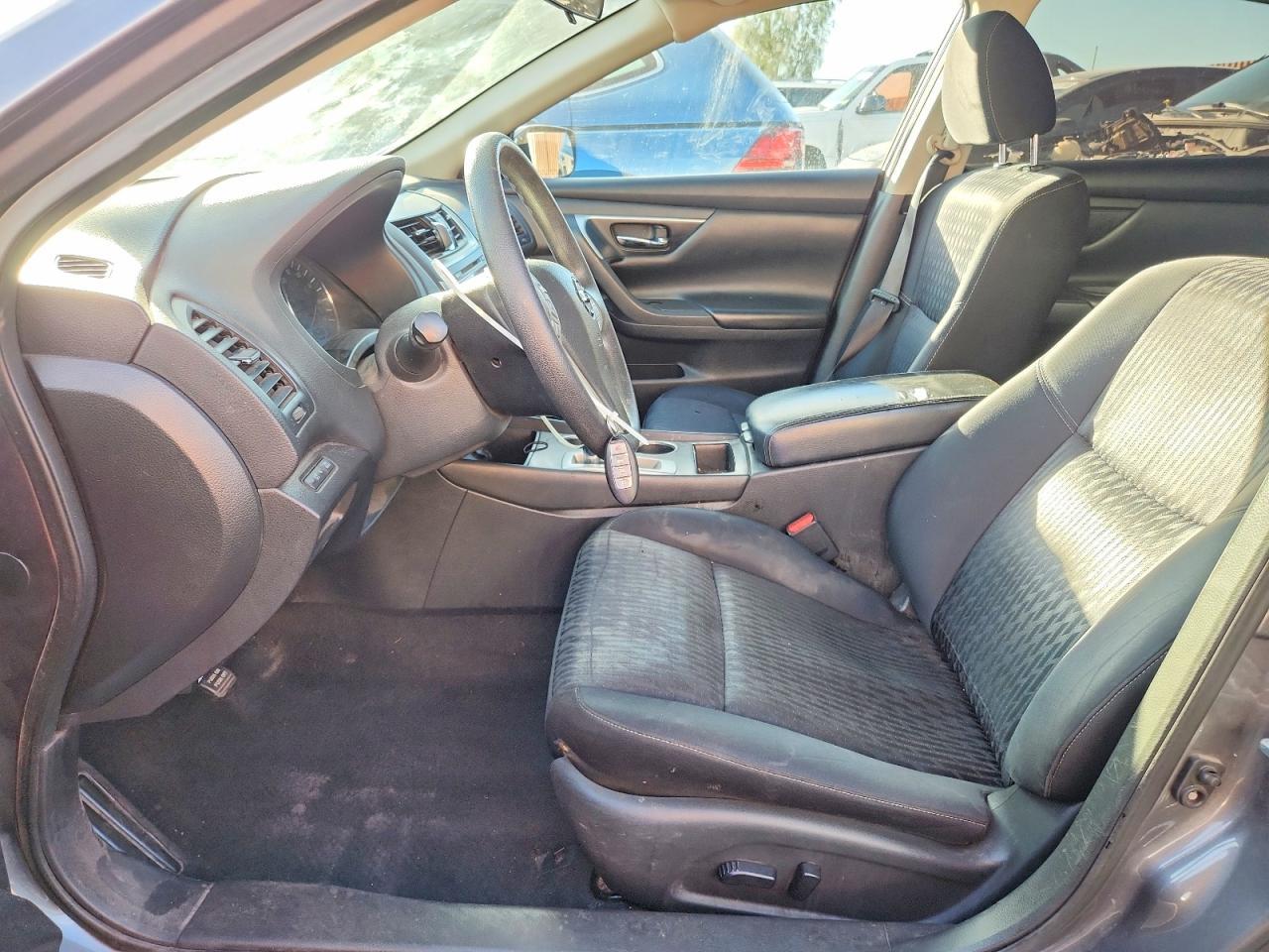 2017 Nissan Altima 2.5 - zdjęcie 7