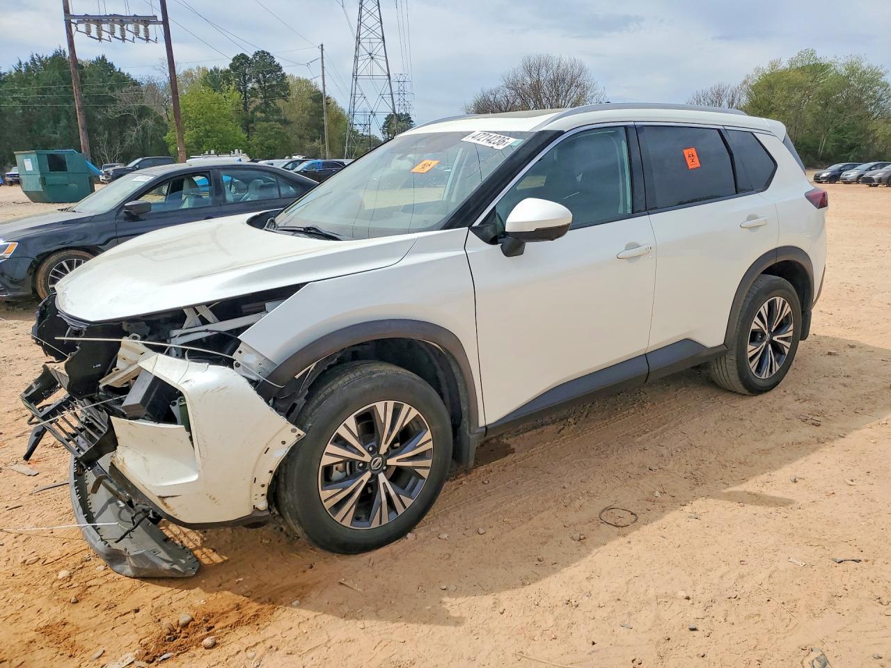 2021 Nissan Rogue Sv - zdjęcie główne