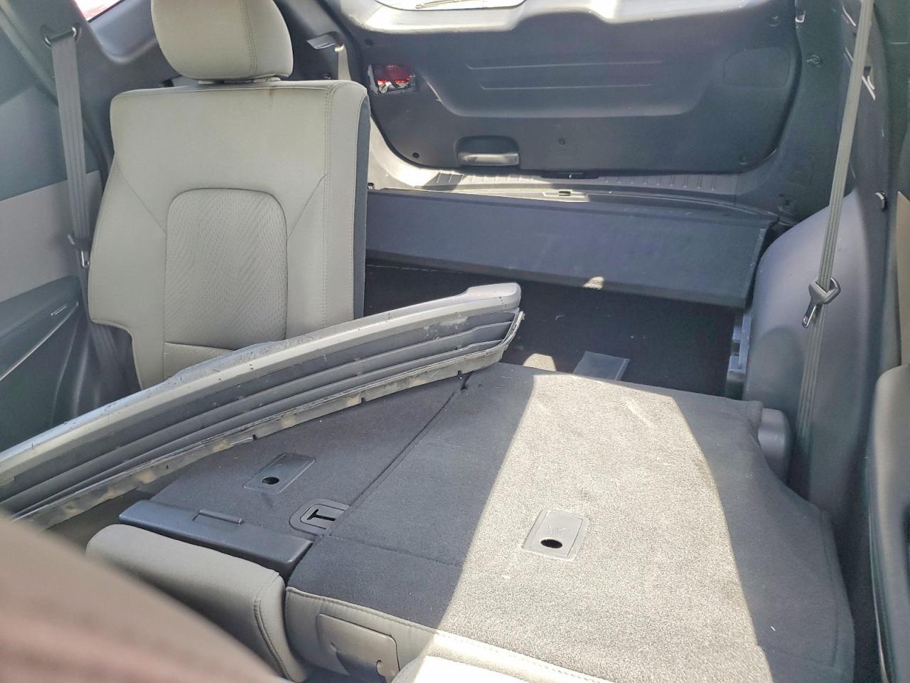 2017 Hyundai Santa Fe Sport 2.4L - zdjęcie 10