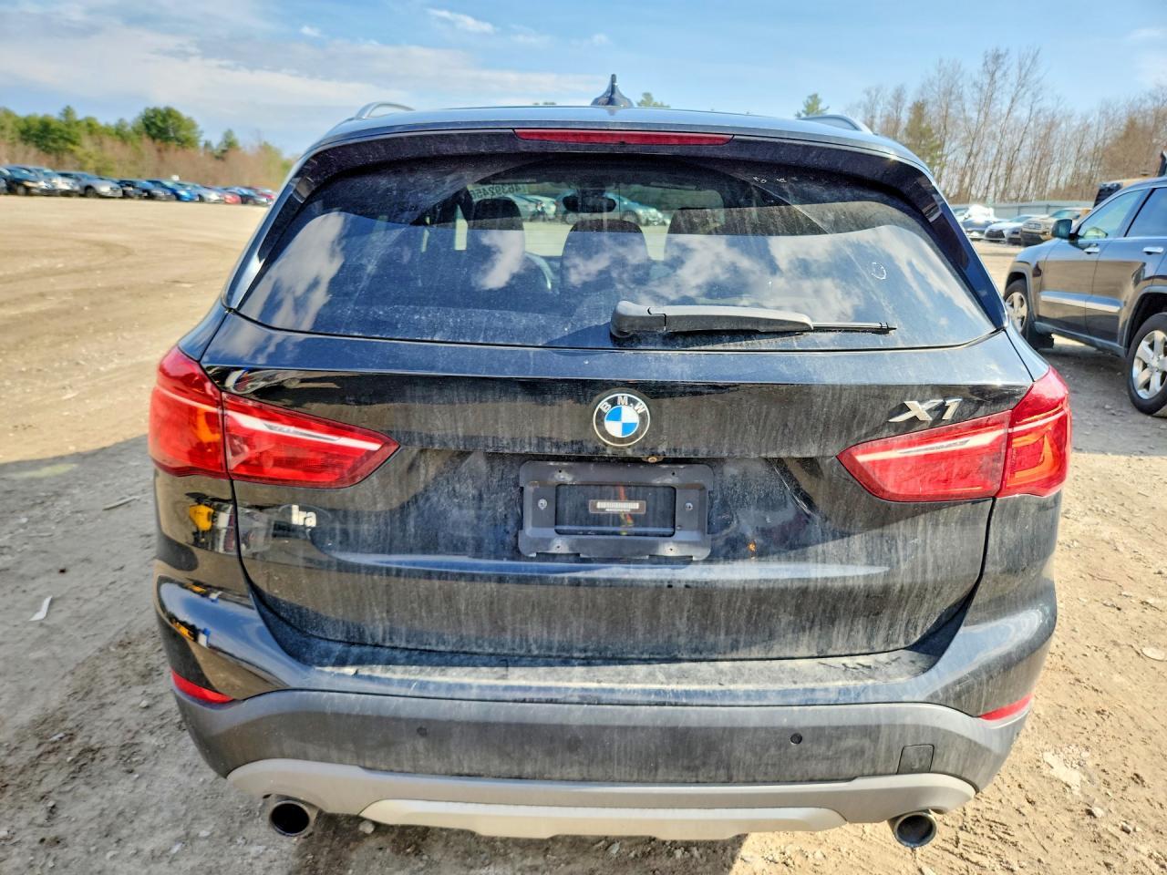 2017 BMW X1 xDrive28I - zdjęcie 6