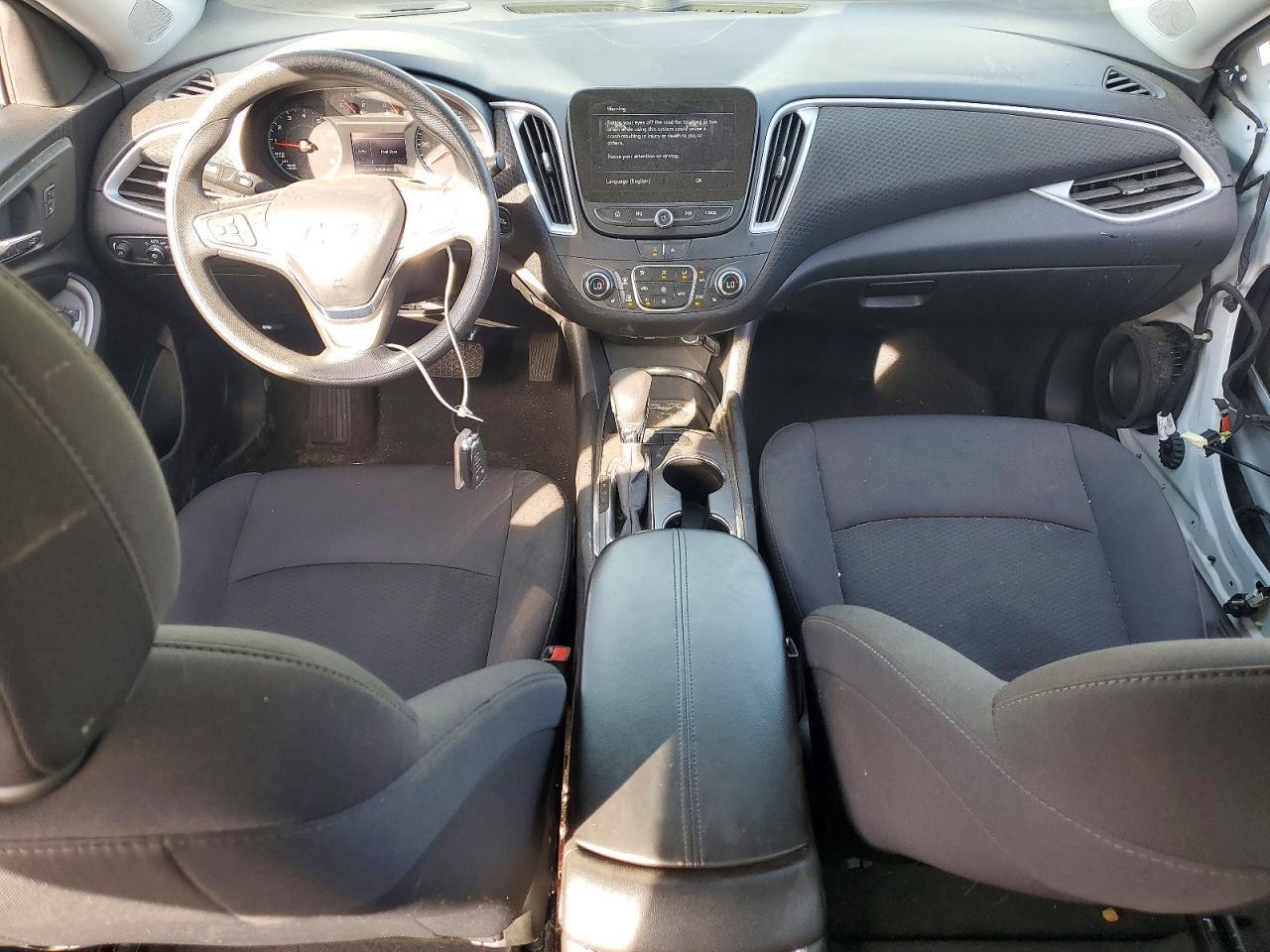 2024 Chevrolet Malibu Lt - zdjęcie 8