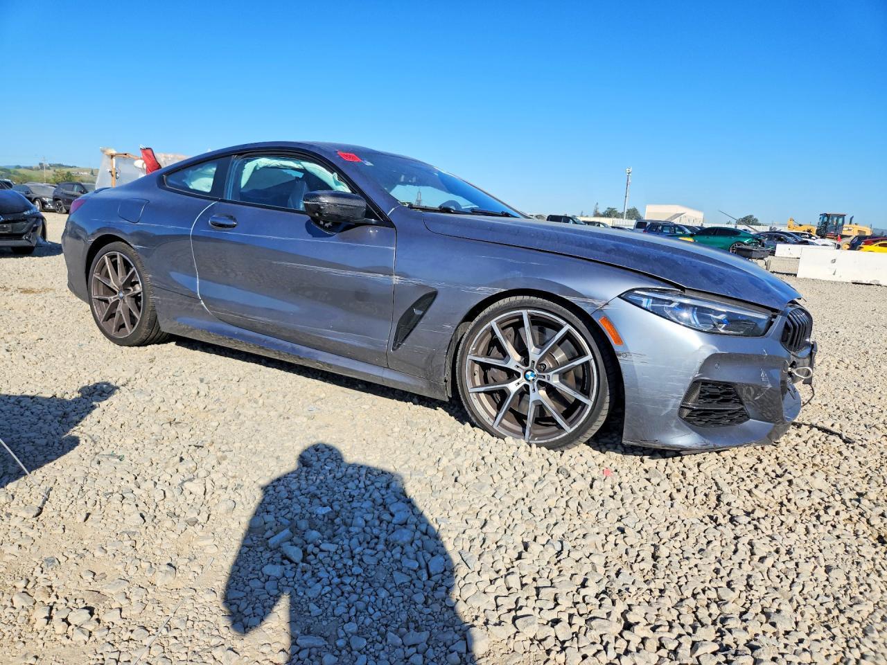 2022 BMW M850Xi - zdjęcie 4