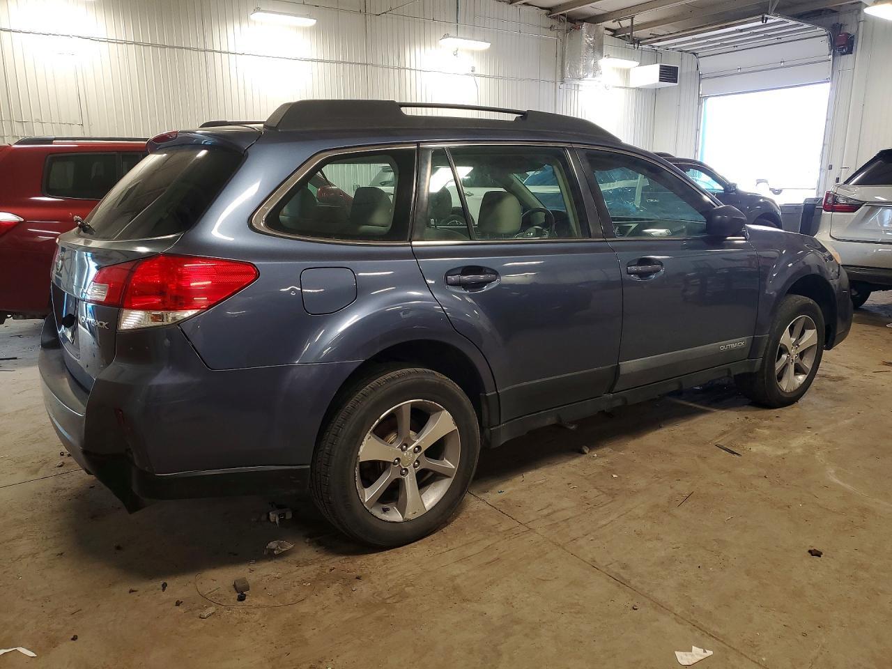 2014 Subaru Outback 2.5I - zdjęcie 3