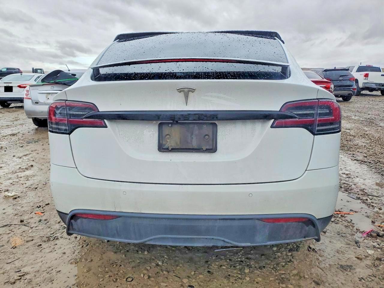 2023 Tesla Model X - zdjęcie 6