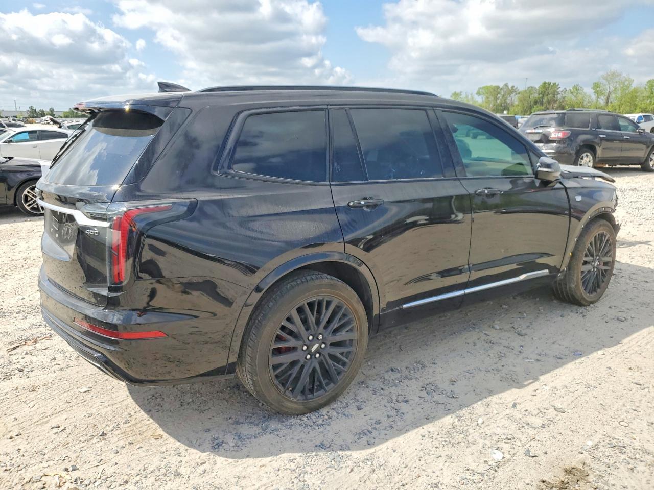 2024 Cadillac Xt6 Sport Platinum - zdjęcie 3