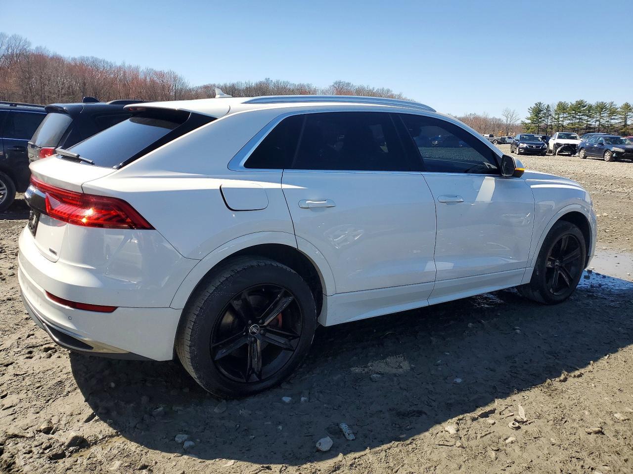 2019 Audi Q8 Premium - zdjęcie 3
