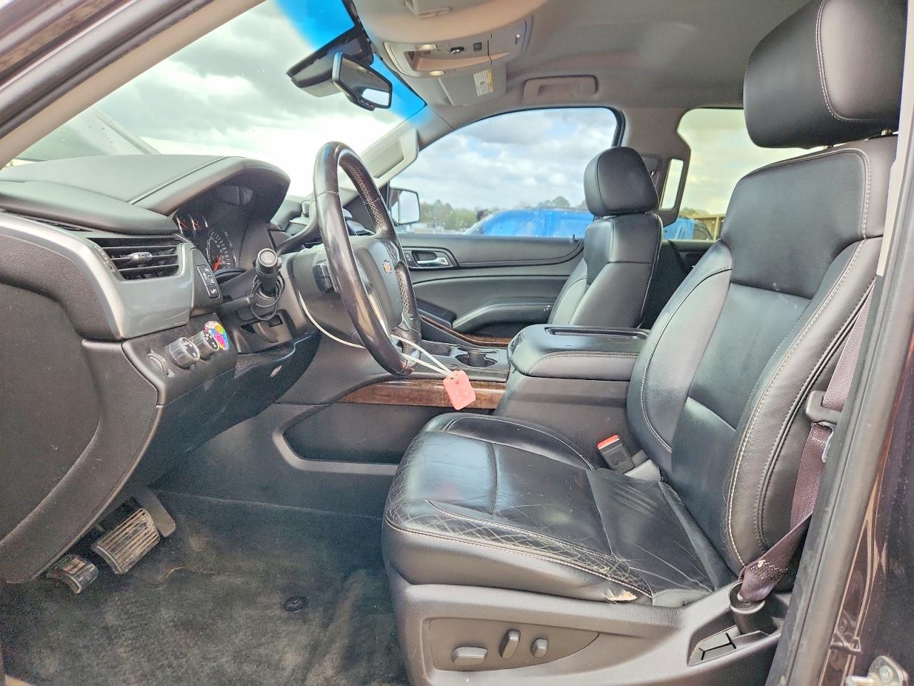 2015 Chevrolet Suburban K1500 Lt - zdjęcie 7