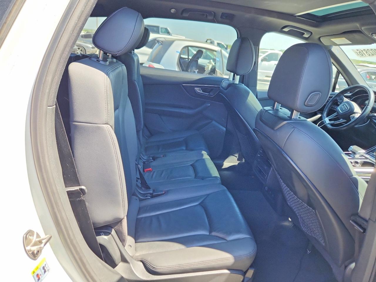 2021 Audi Q7 Premium - zdjęcie 11