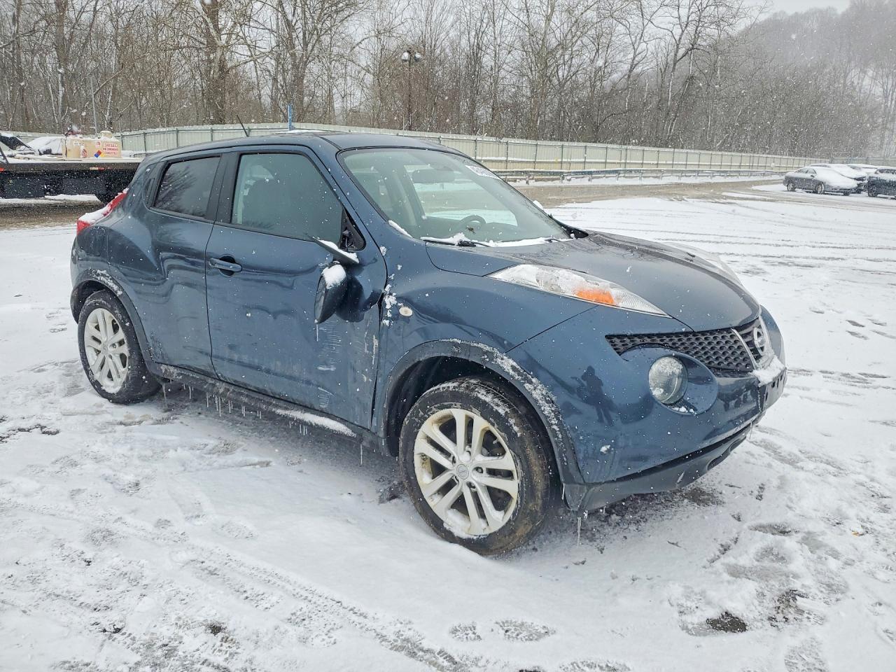 2013 Nissan Juke S - zdjęcie 4