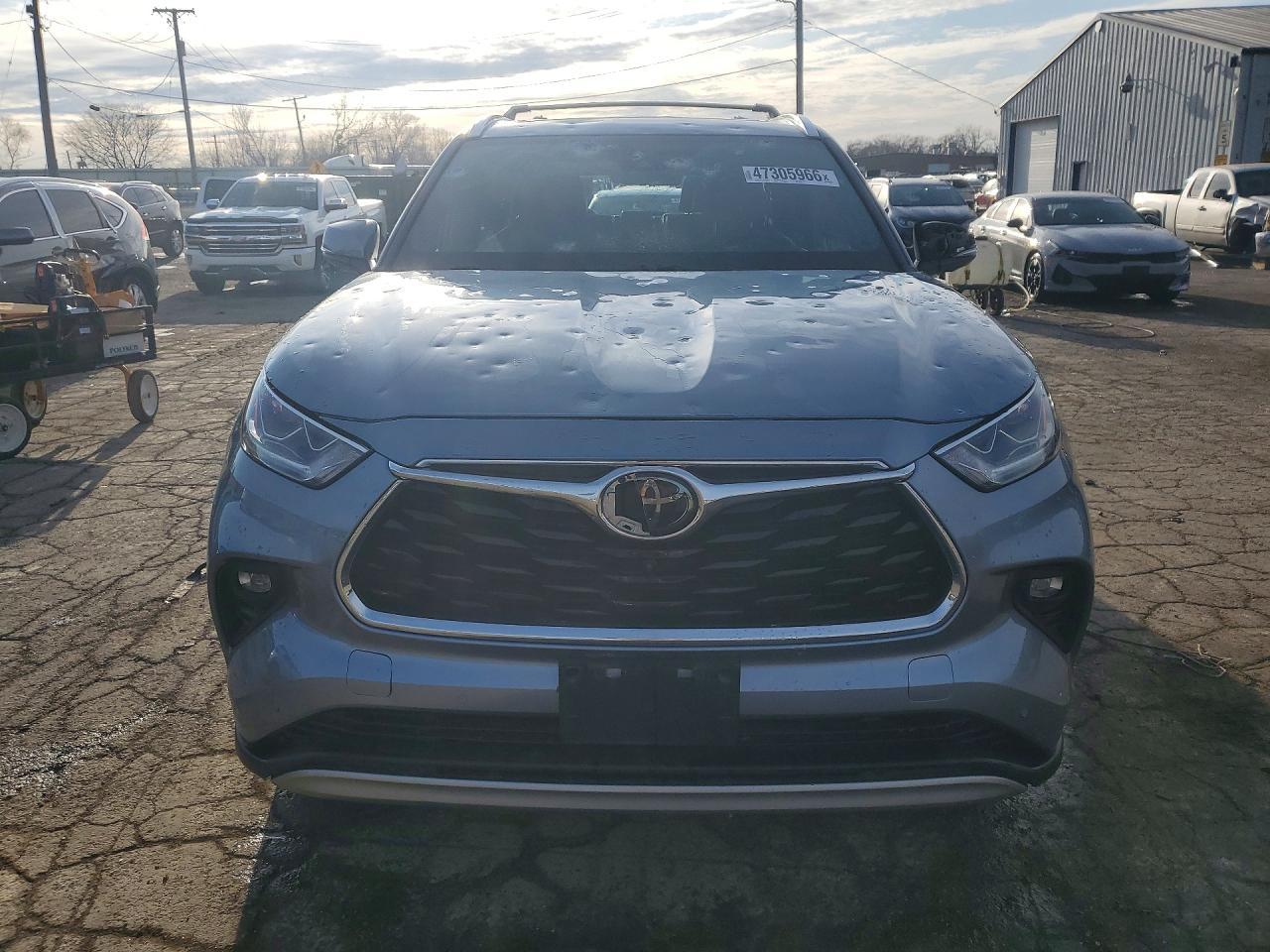 2020 Toyota Highlander Platinum - zdjęcie 5