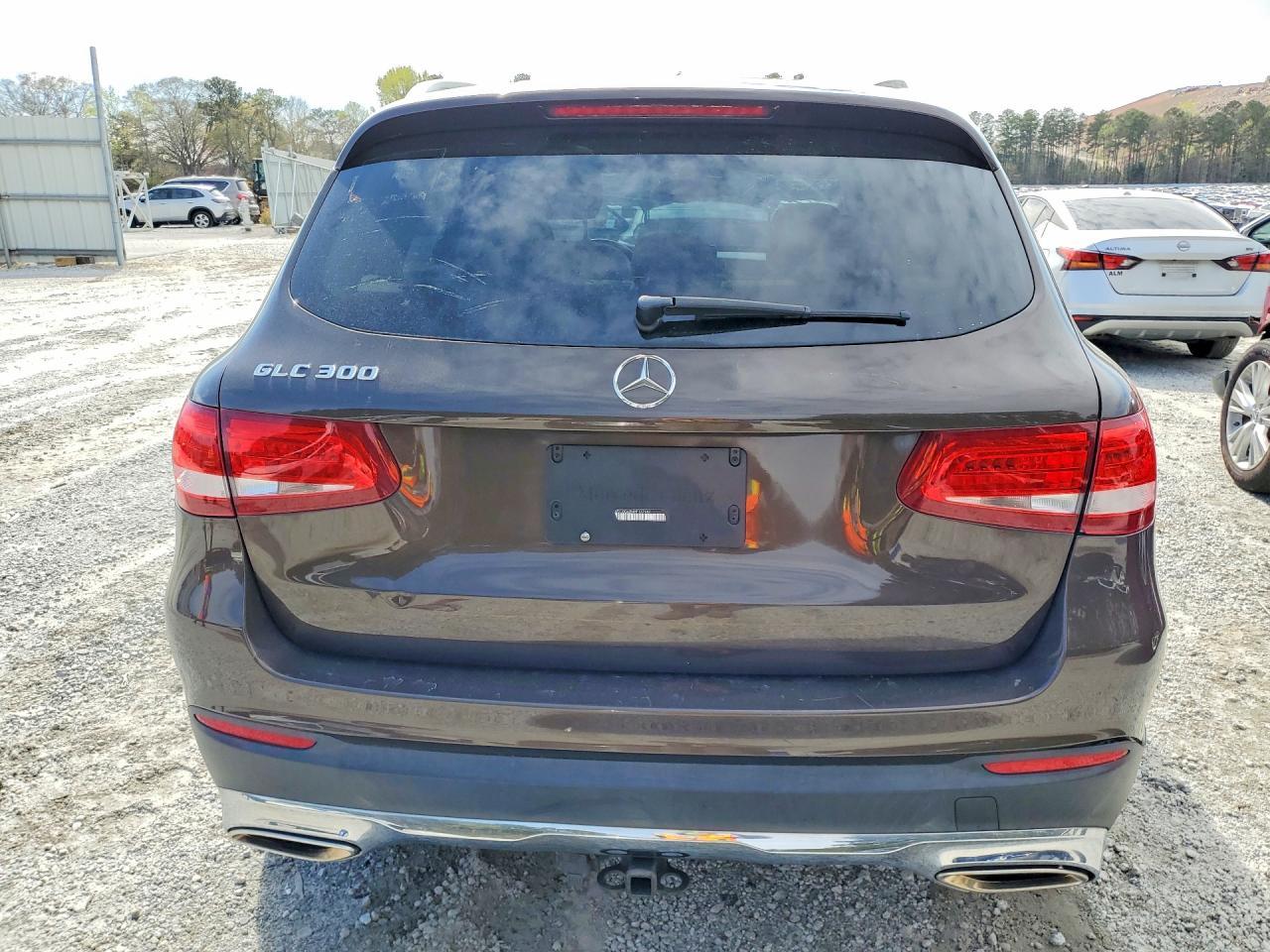 2017 Mercedes-Benz Glc 300 - zdjęcie 6