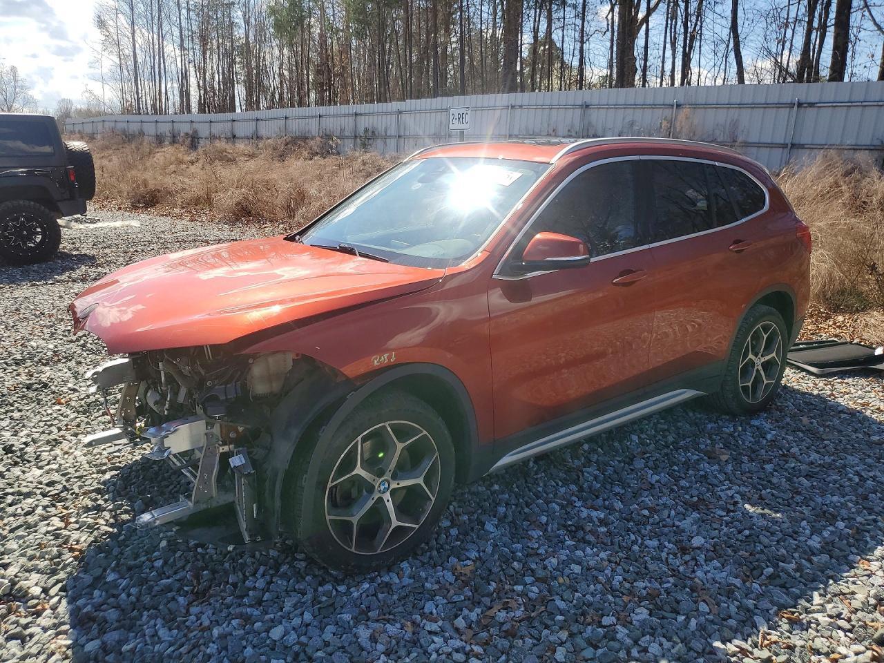 2019 BMW X1 xDrive28I - zdjęcie główne