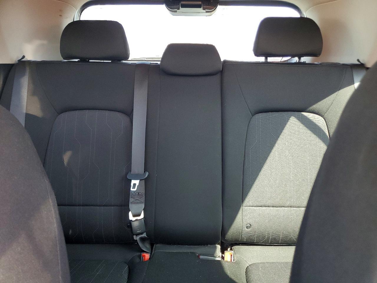 2020 Hyundai Venue Se - zdjęcie 10