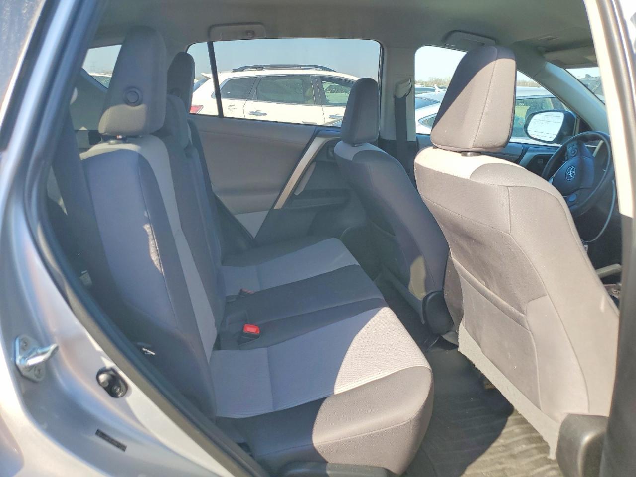 2013 Toyota Rav4 Le - zdjęcie 10