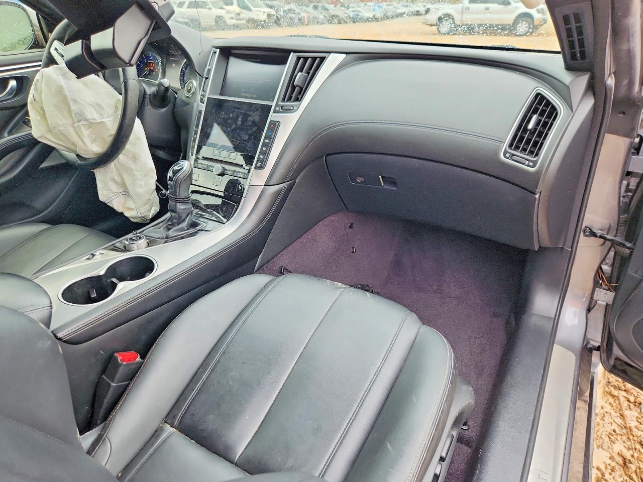 2018 Infiniti Q60 2.0T Luxe - zdjęcie 8