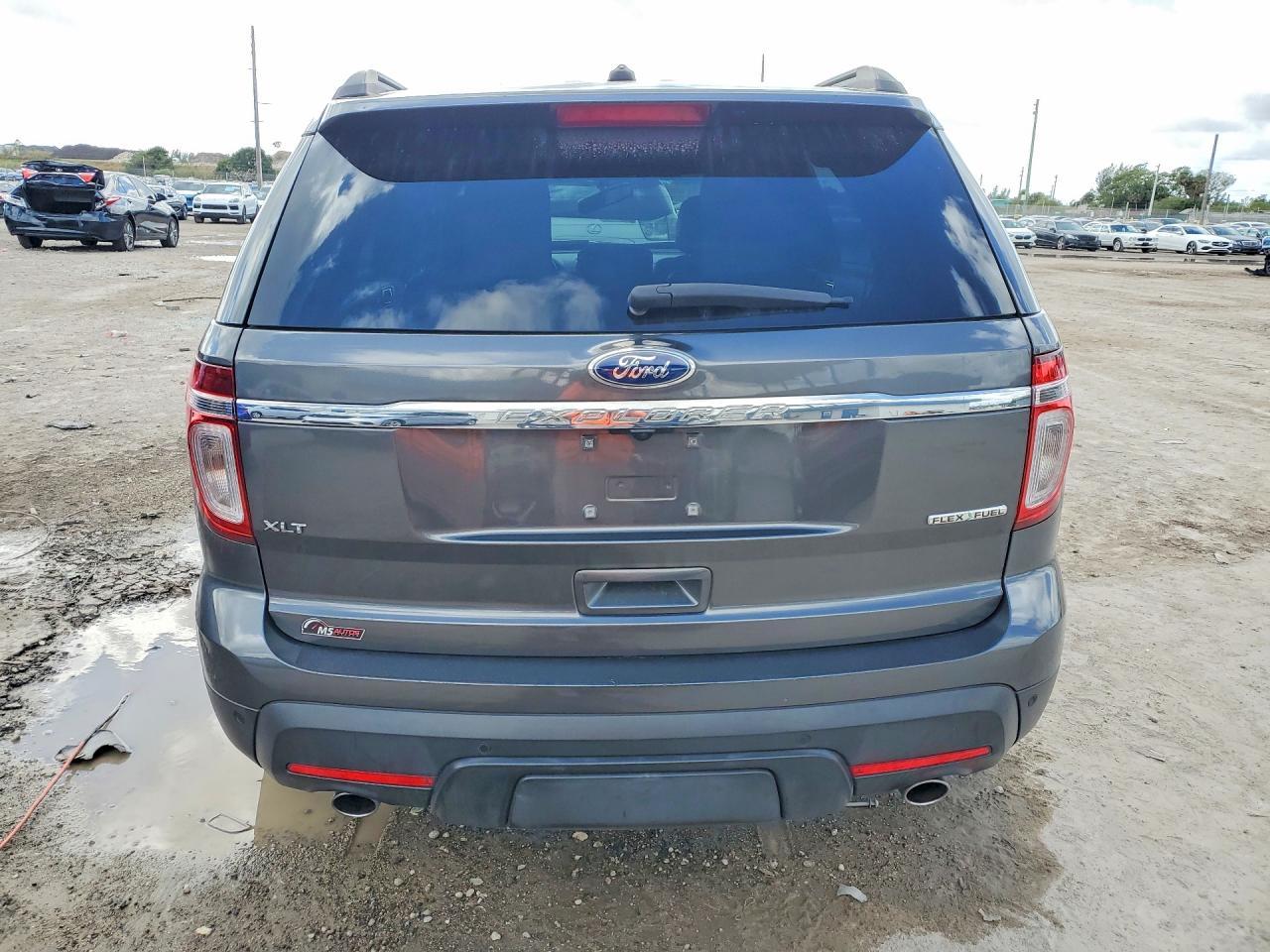 2015 Ford Explorer Xlt - zdjęcie 6