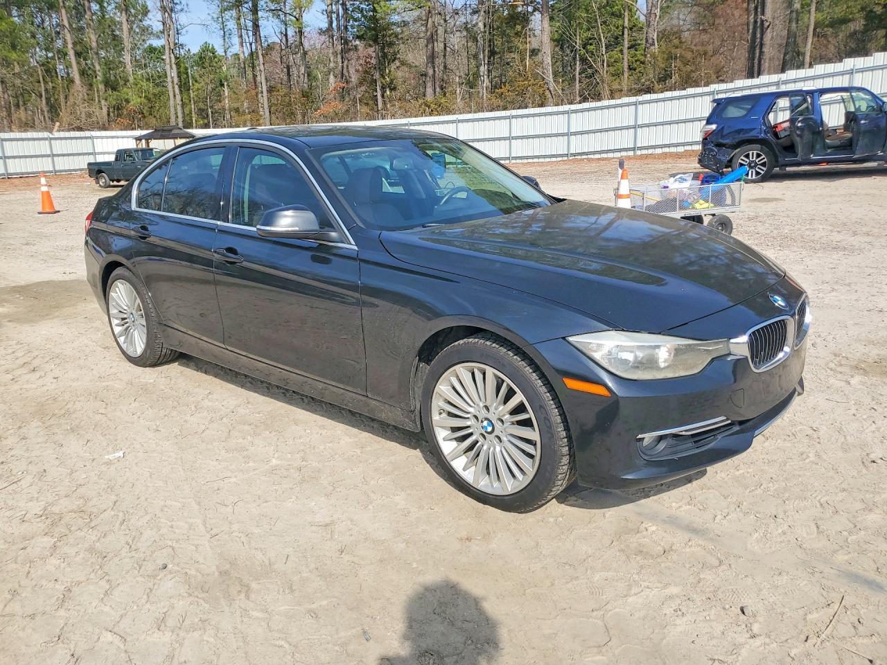 2013 BMW 328 I - zdjęcie 4