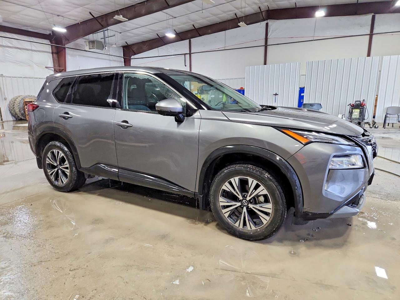 2021 Nissan Rogue Sv - zdjęcie 4