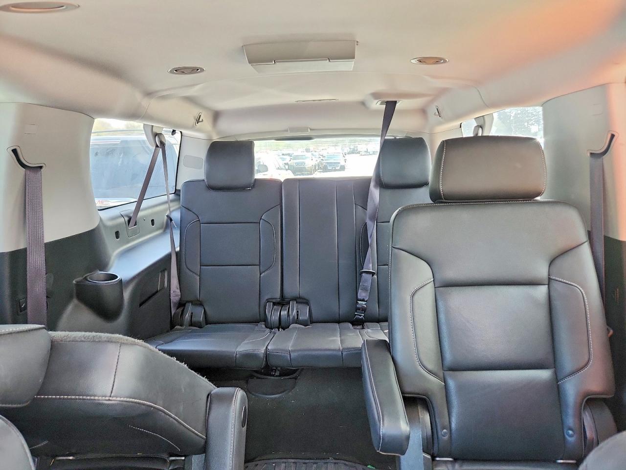 2016 Chevrolet Suburban K1500 Ltz - zdjęcie 10