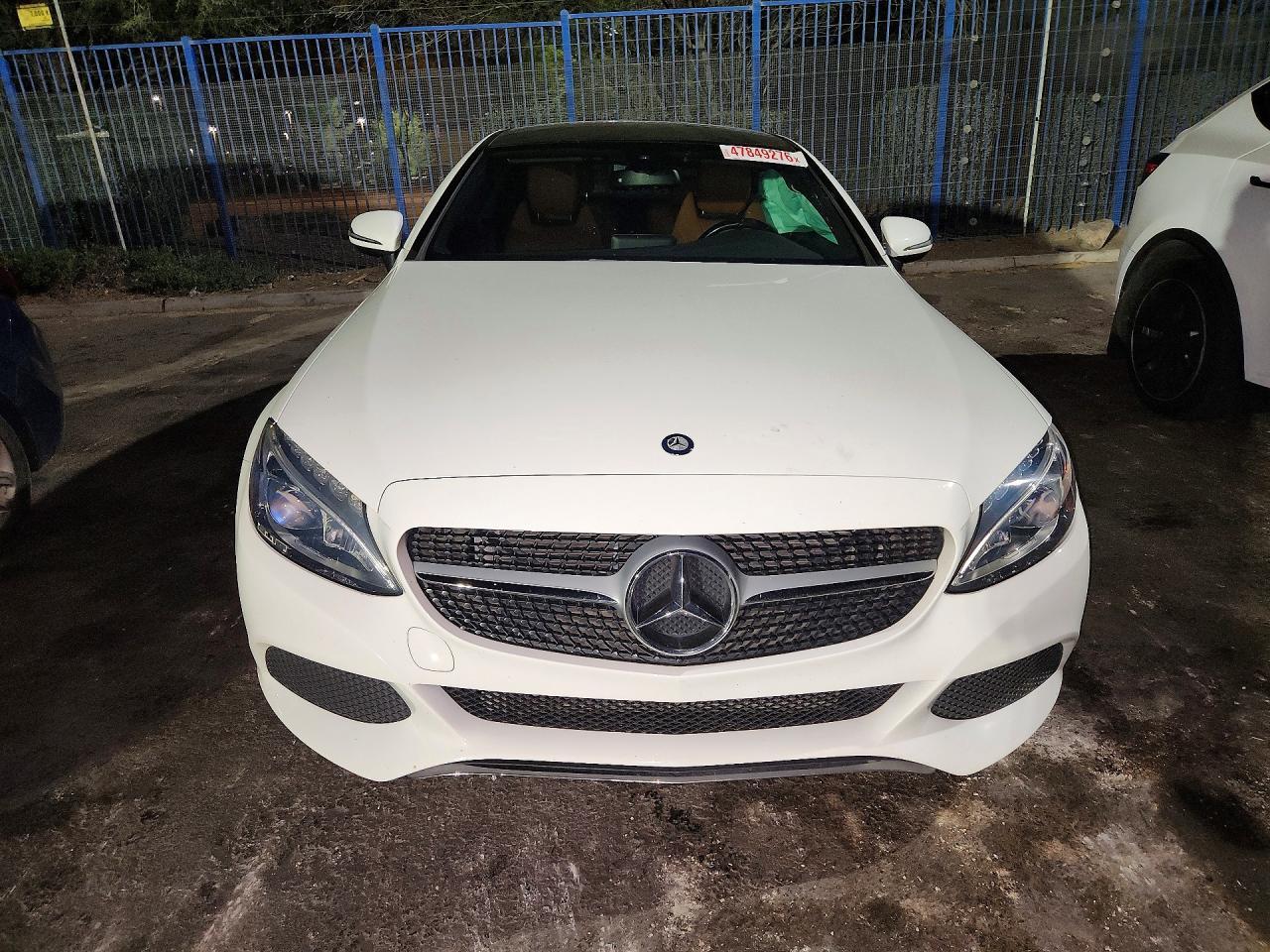 2017 Mercedes-Benz C 300 - zdjęcie 5
