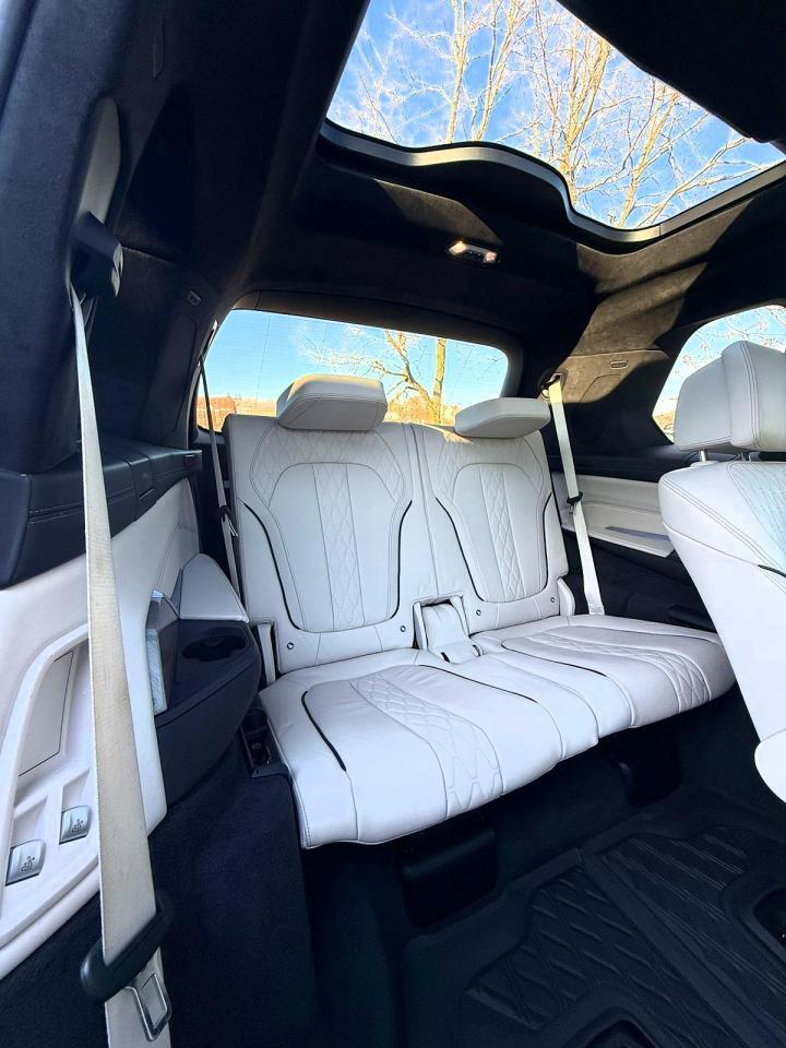 2019 BMW X7 xDrive50I - zdjęcie 12