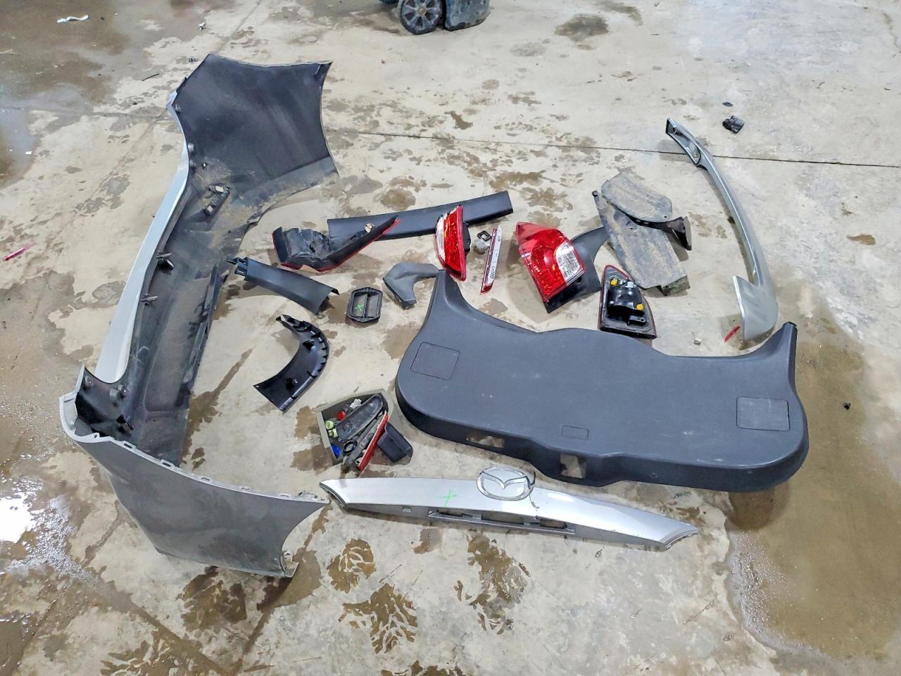 2013 Mazda 5 - zdjęcie 13