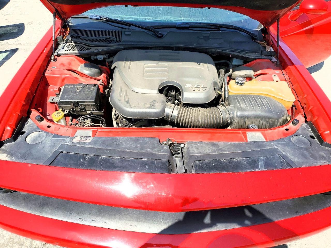 2016 Dodge Challenger Sxt - zdjęcie 11