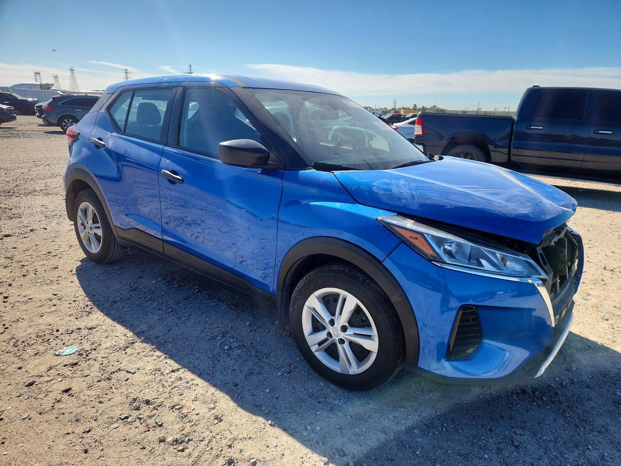 2025 Nissan Kicks Play S - zdjęcie 4