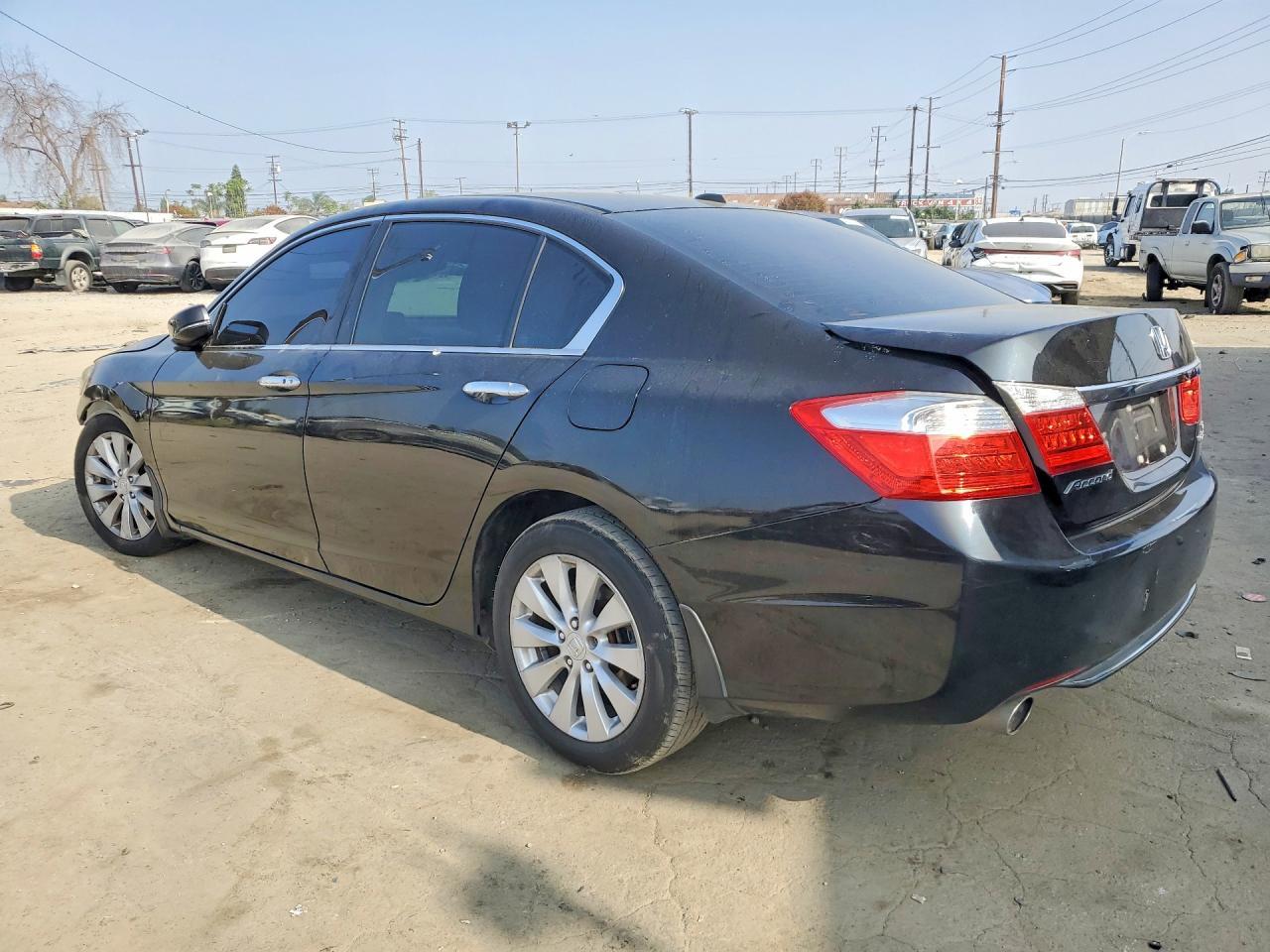 2014 Honda Accord Touring - zdjęcie 2