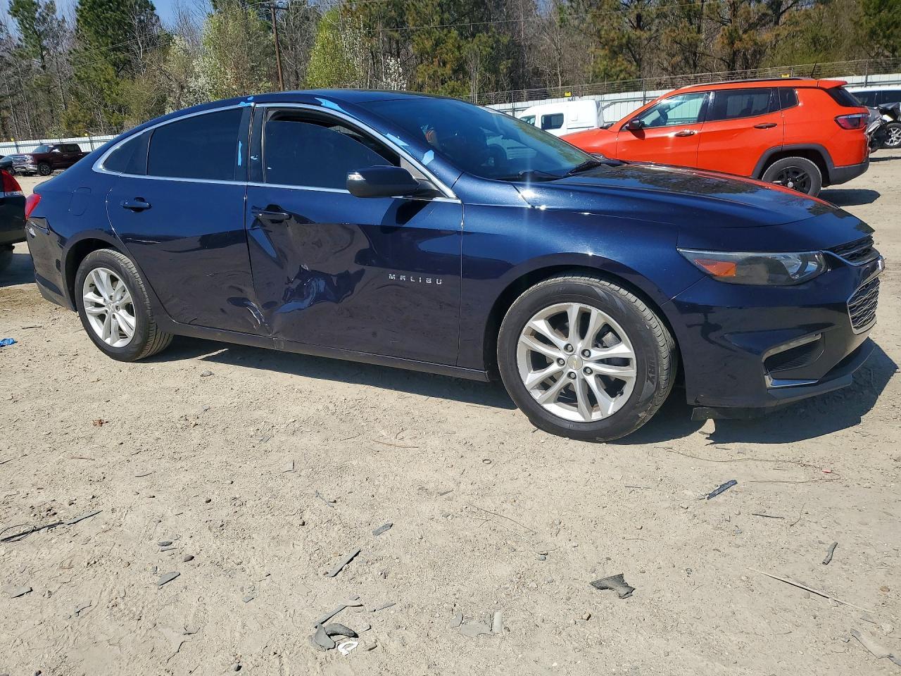 2016 Chevrolet Malibu Lt - zdjęcie 4