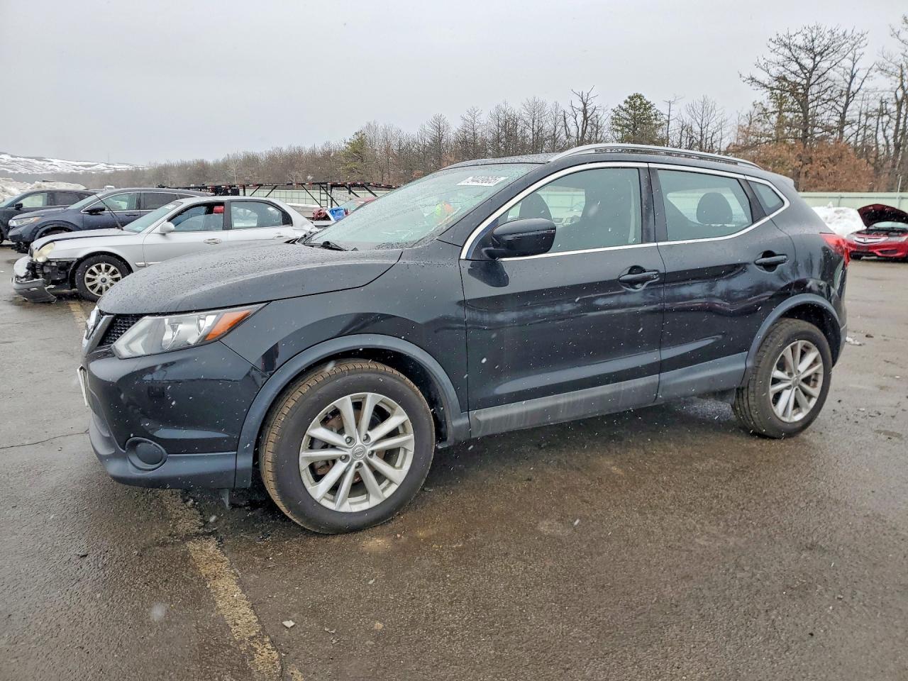 2017 Nissan Rogue Sport Sv - zdjęcie główne