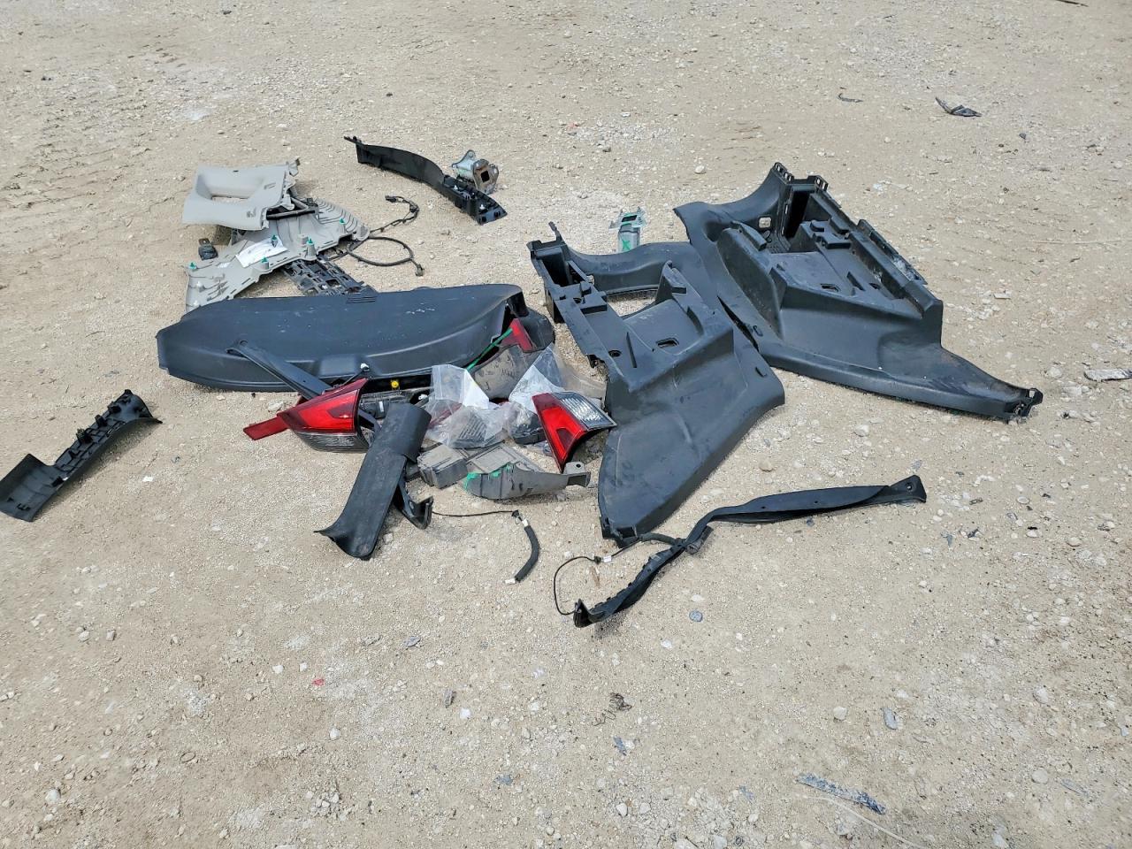 2019 Nissan Rogue Sv - zdjęcie 12