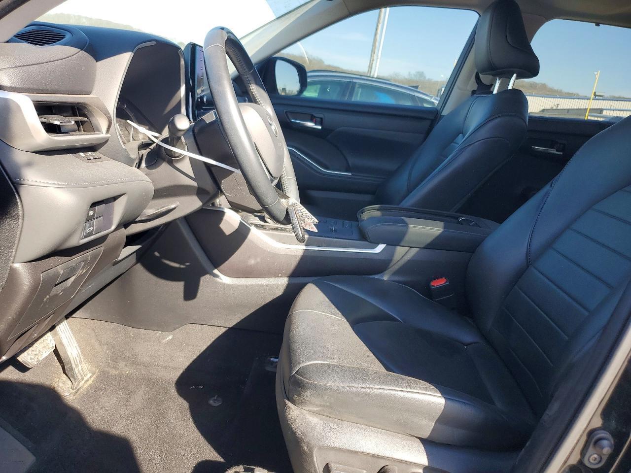 2021 Toyota Highlander Xle - zdjęcie 7