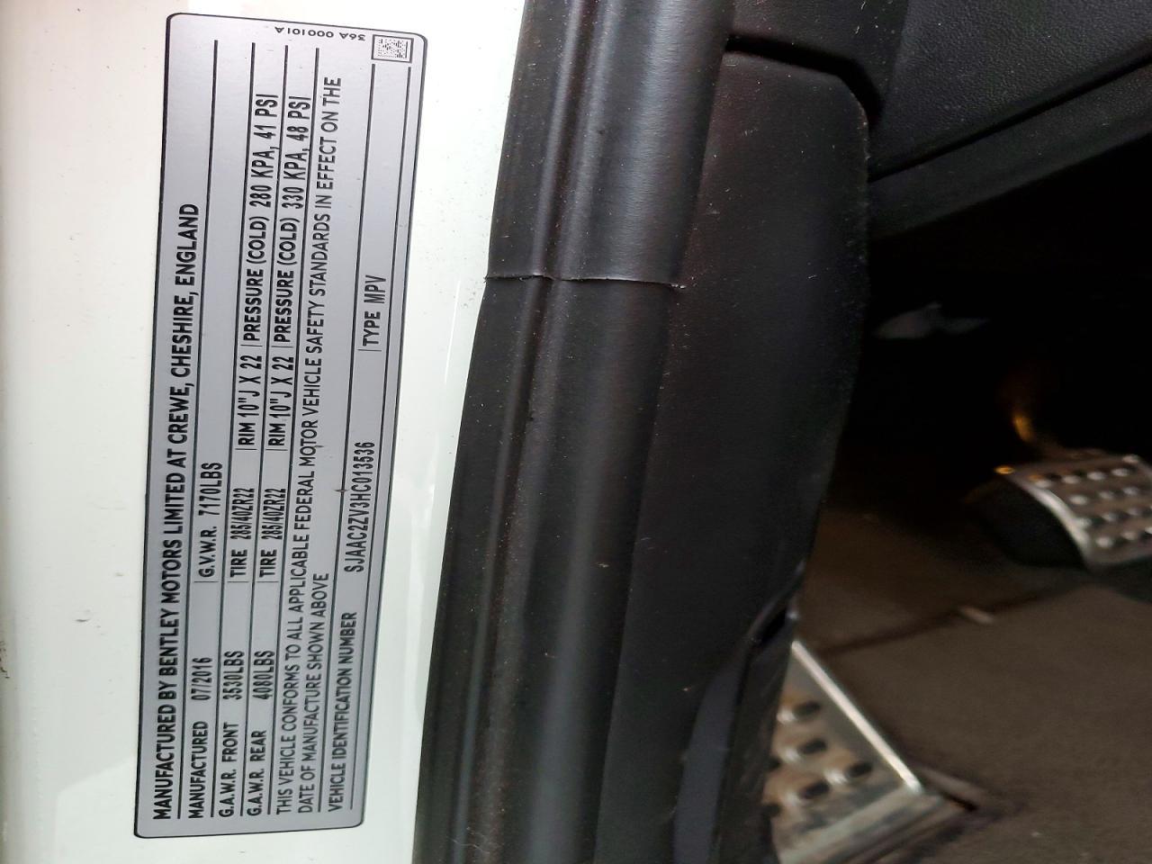 2017 Bentley Bentayga - zdjęcie 13