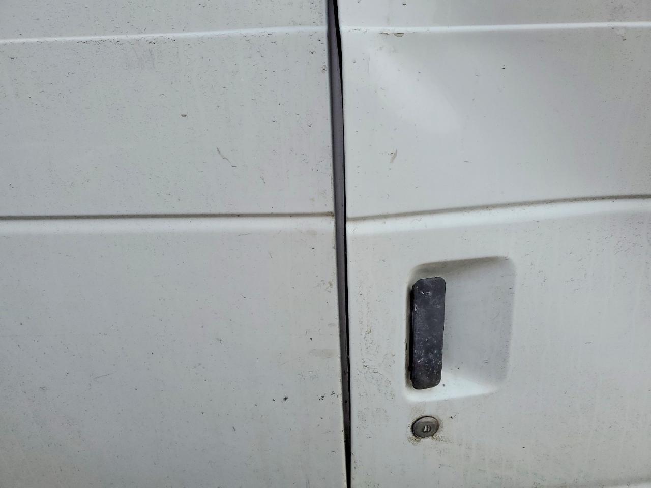 2014 Ford Econoline E150 Van - zdjęcie 11