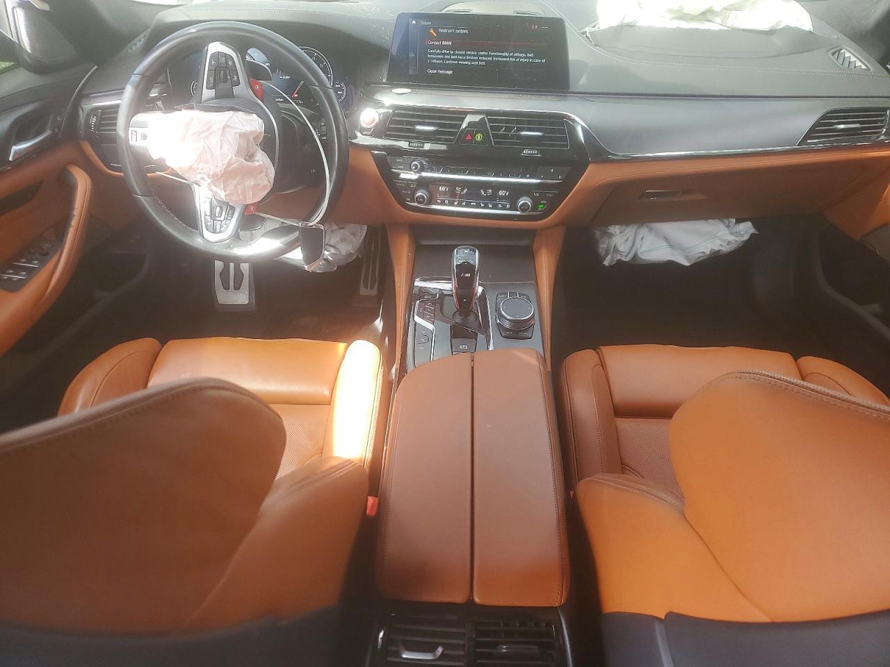 2019 BMW M5 - zdjęcie 8