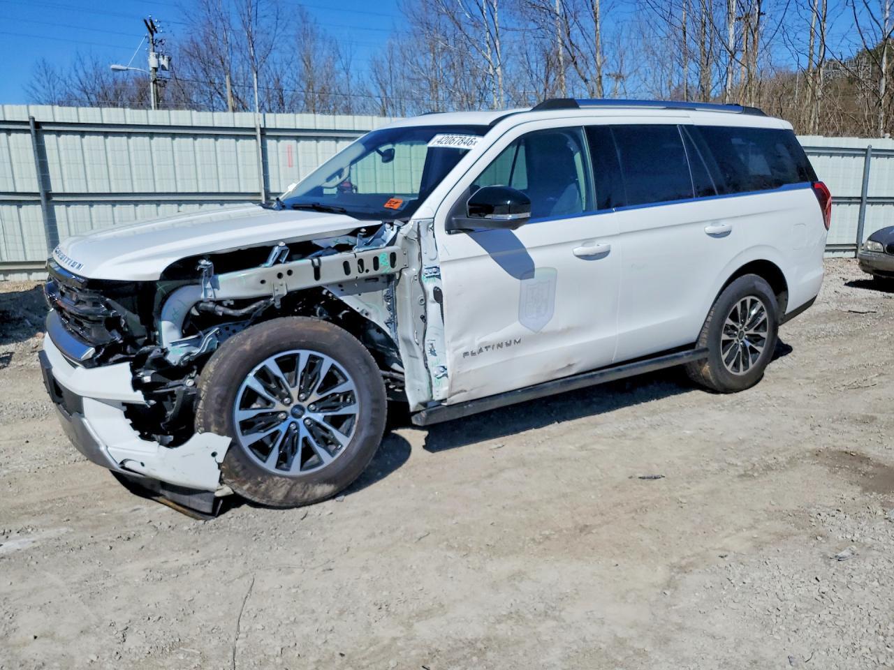 2025 Ford Expedition Platinum - zdjęcie główne
