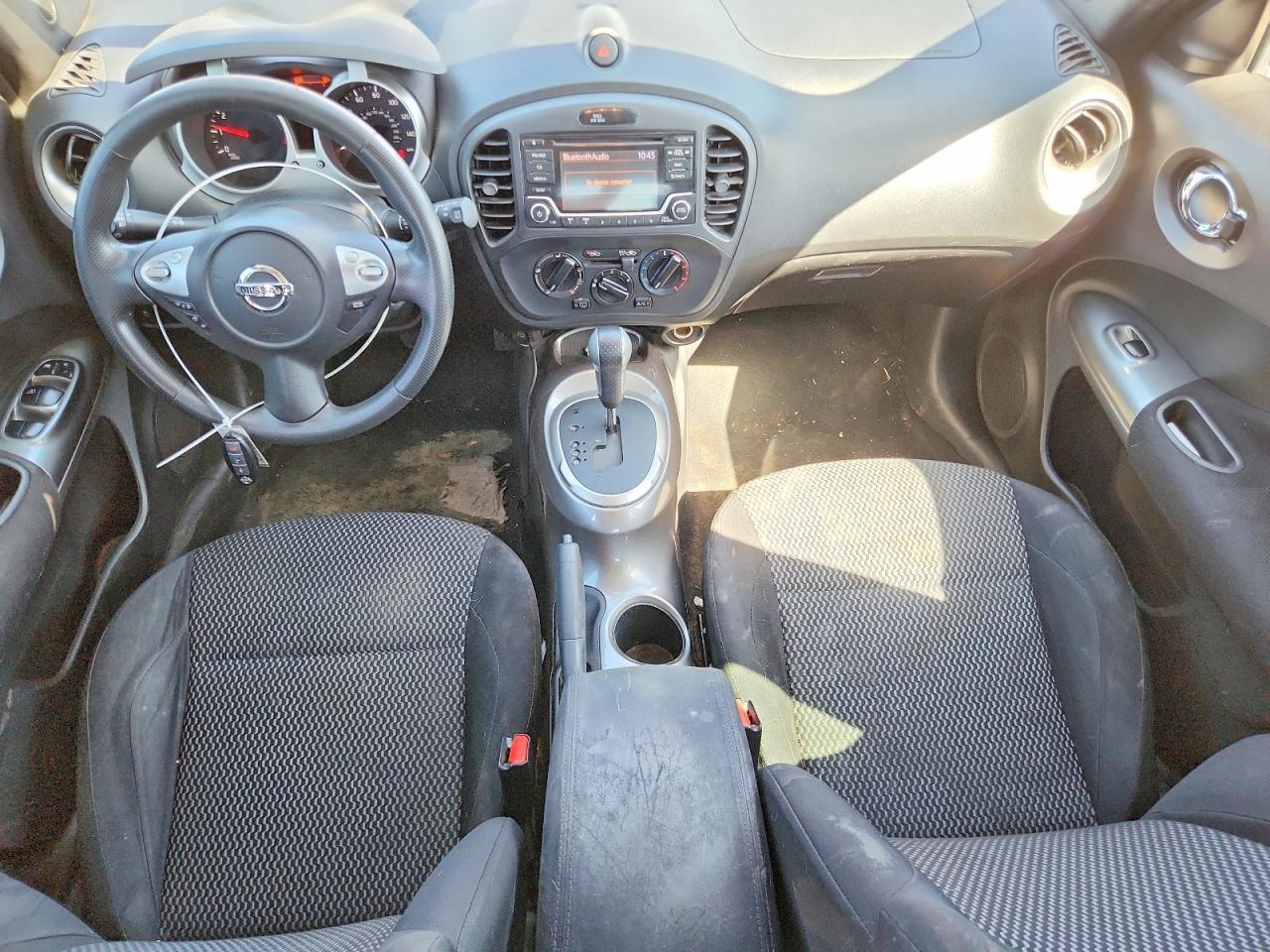 2016 Nissan Juke S - zdjęcie 8