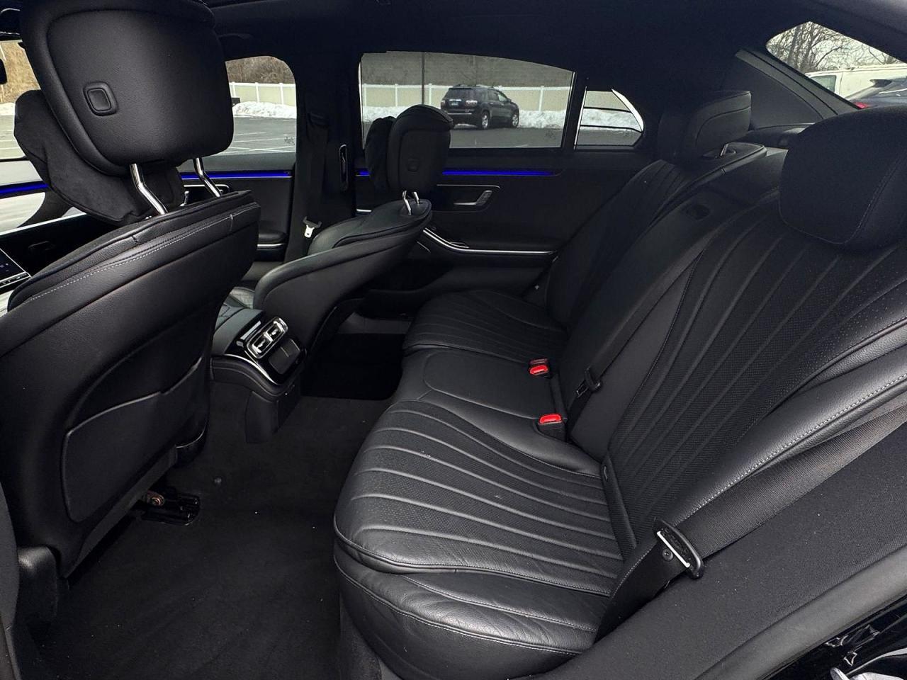 2022 Mercedes-Benz S 500 4Matic - zdjęcie 11