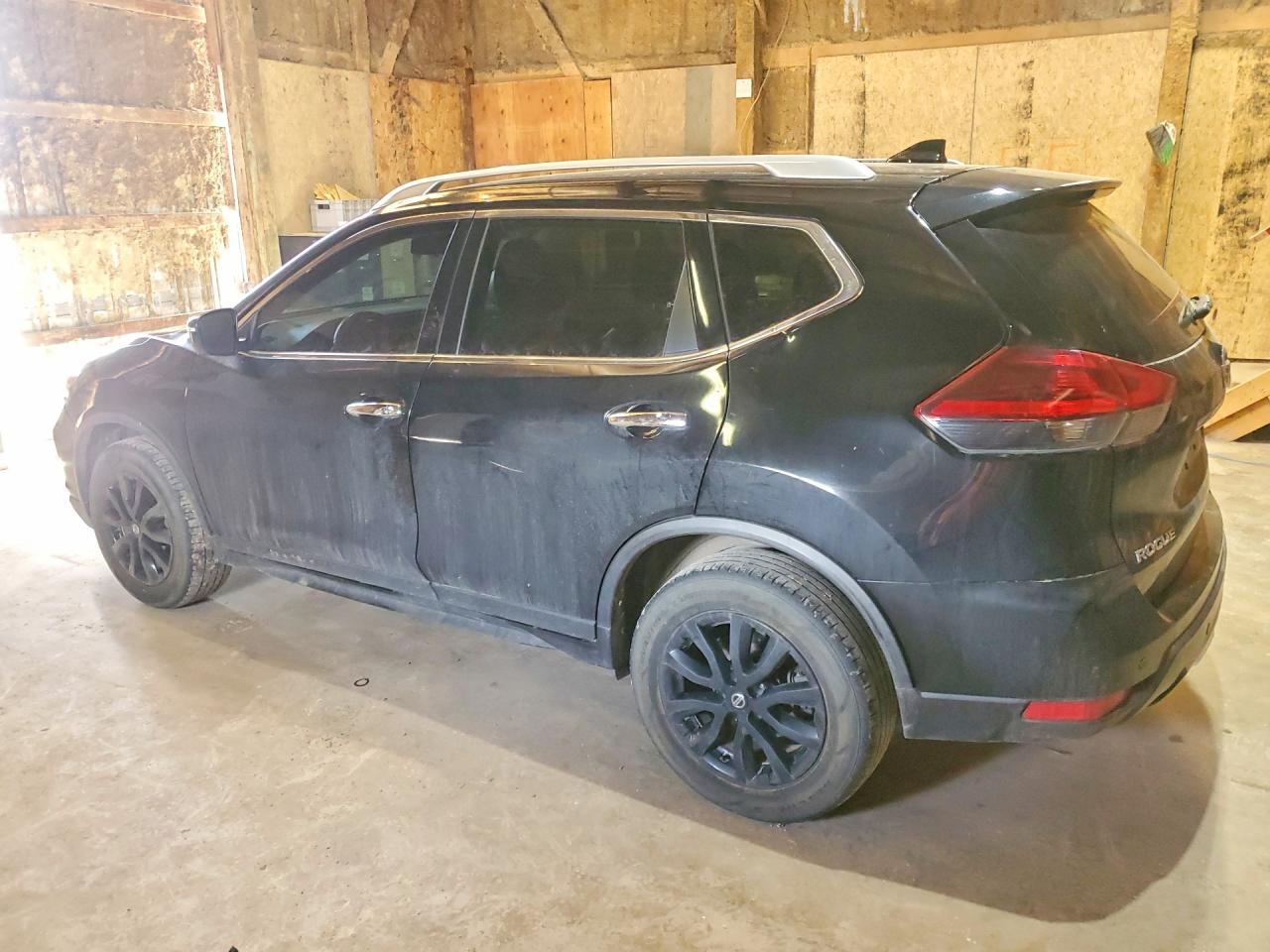 2020 Nissan Rogue Sv - zdjęcie 2