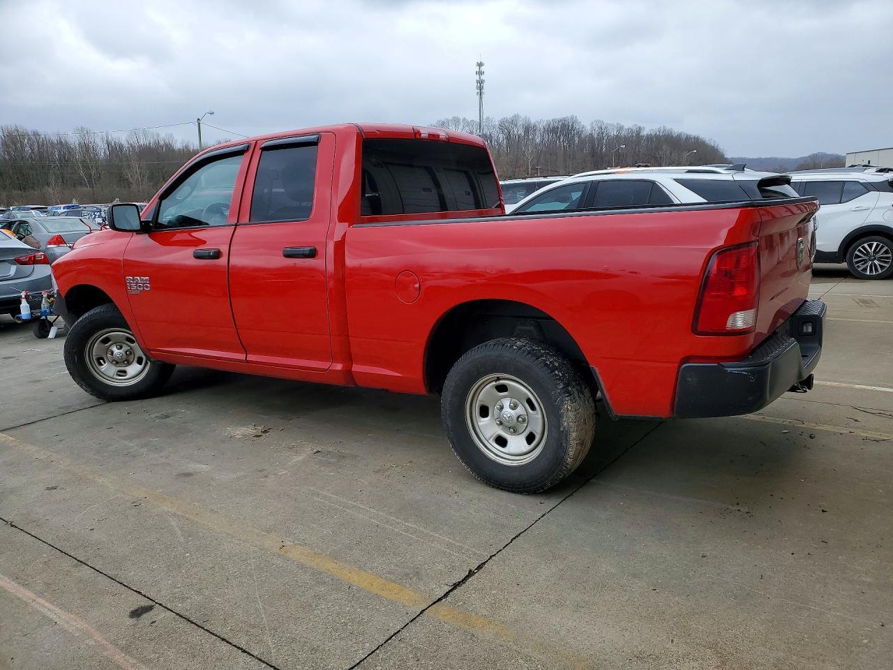 2019 Ram 1500 Classic Tradesman - zdjęcie 2
