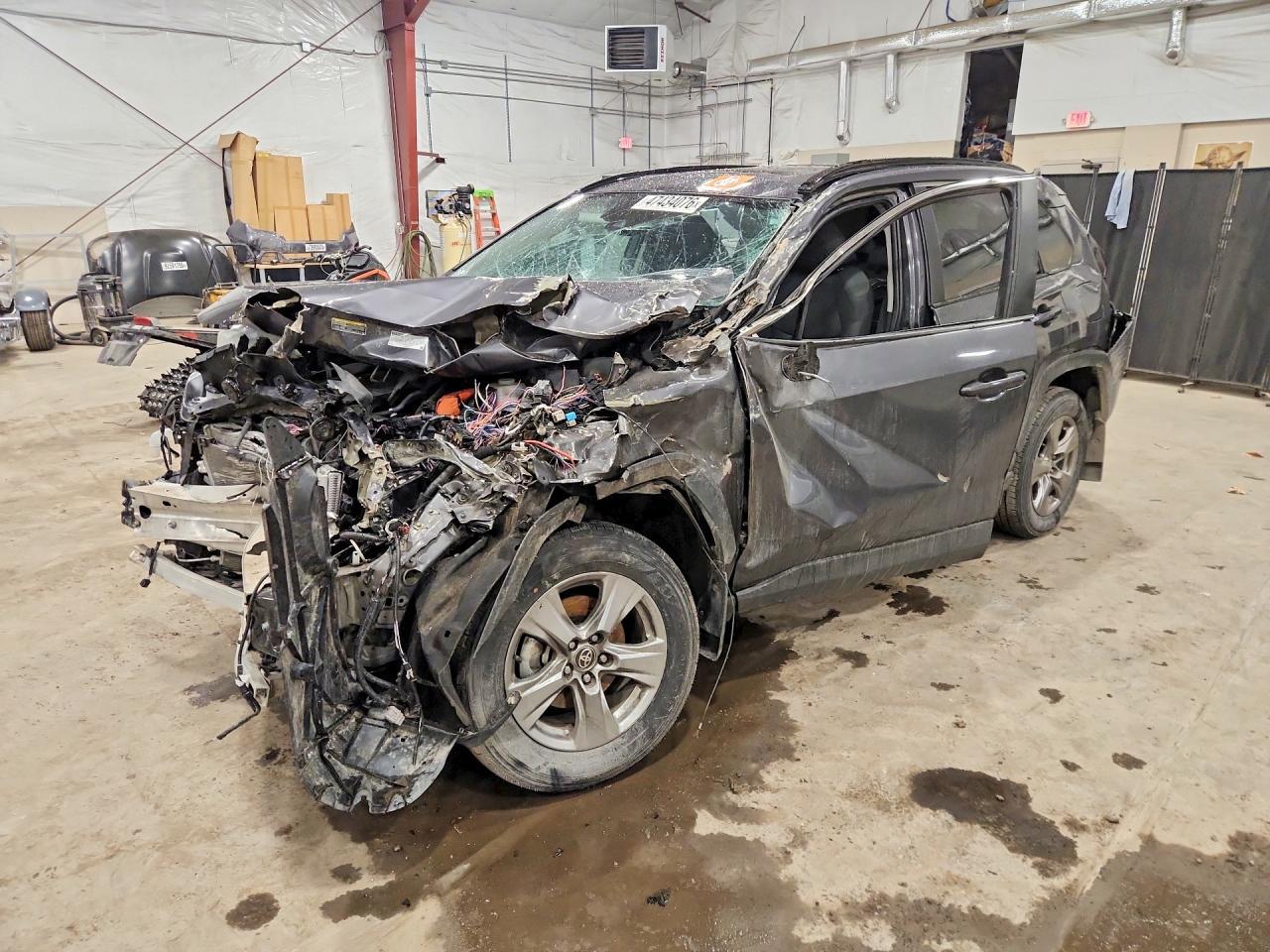 2024 Toyota Rava 4 - zdjęcie główne