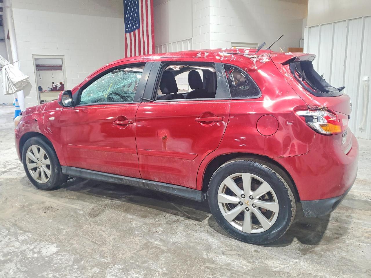 2015 Mitsubishi Outlander Sport Es - zdjęcie 2