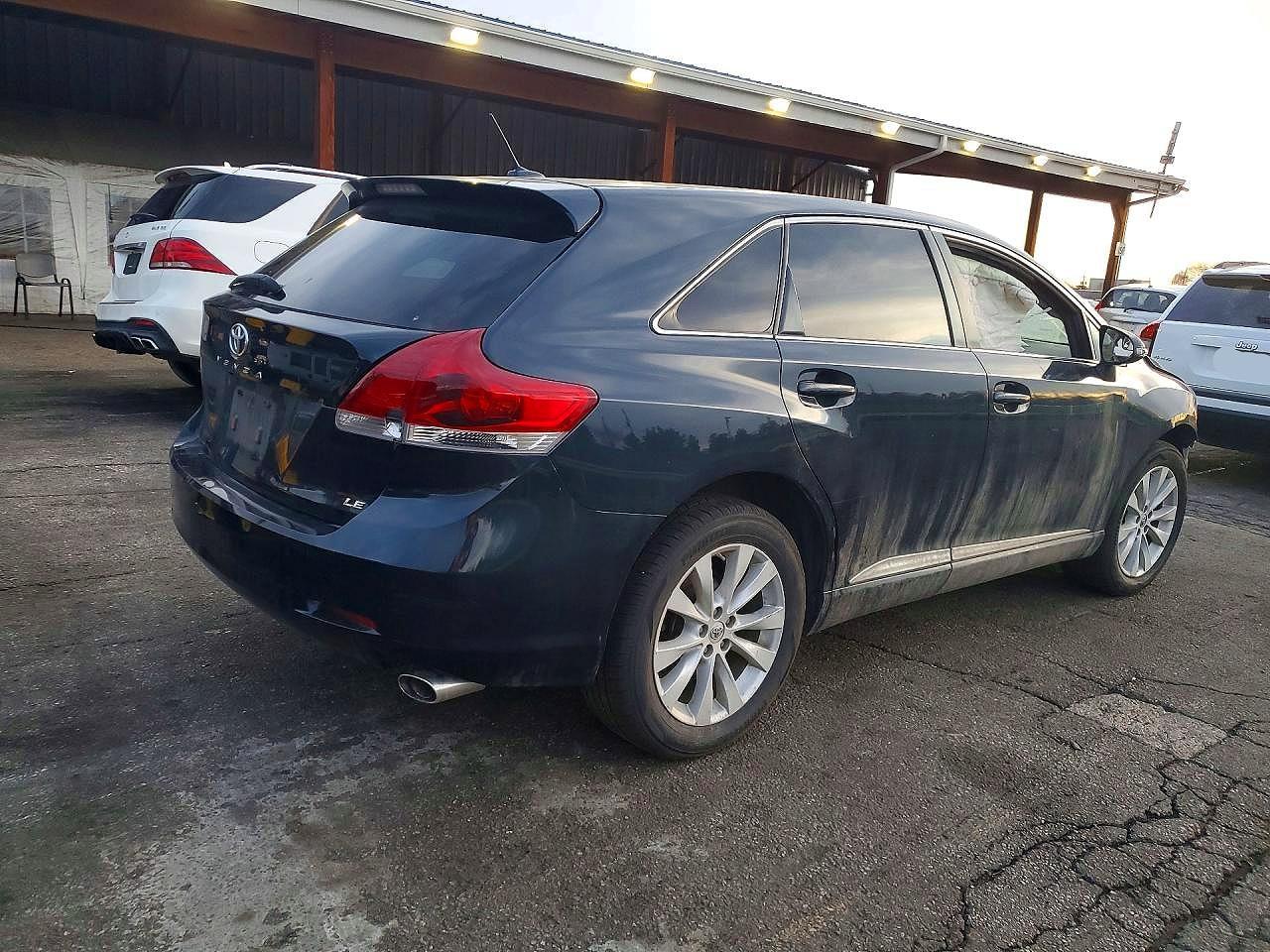 2015 Toyota Venza Le - zdjęcie 3