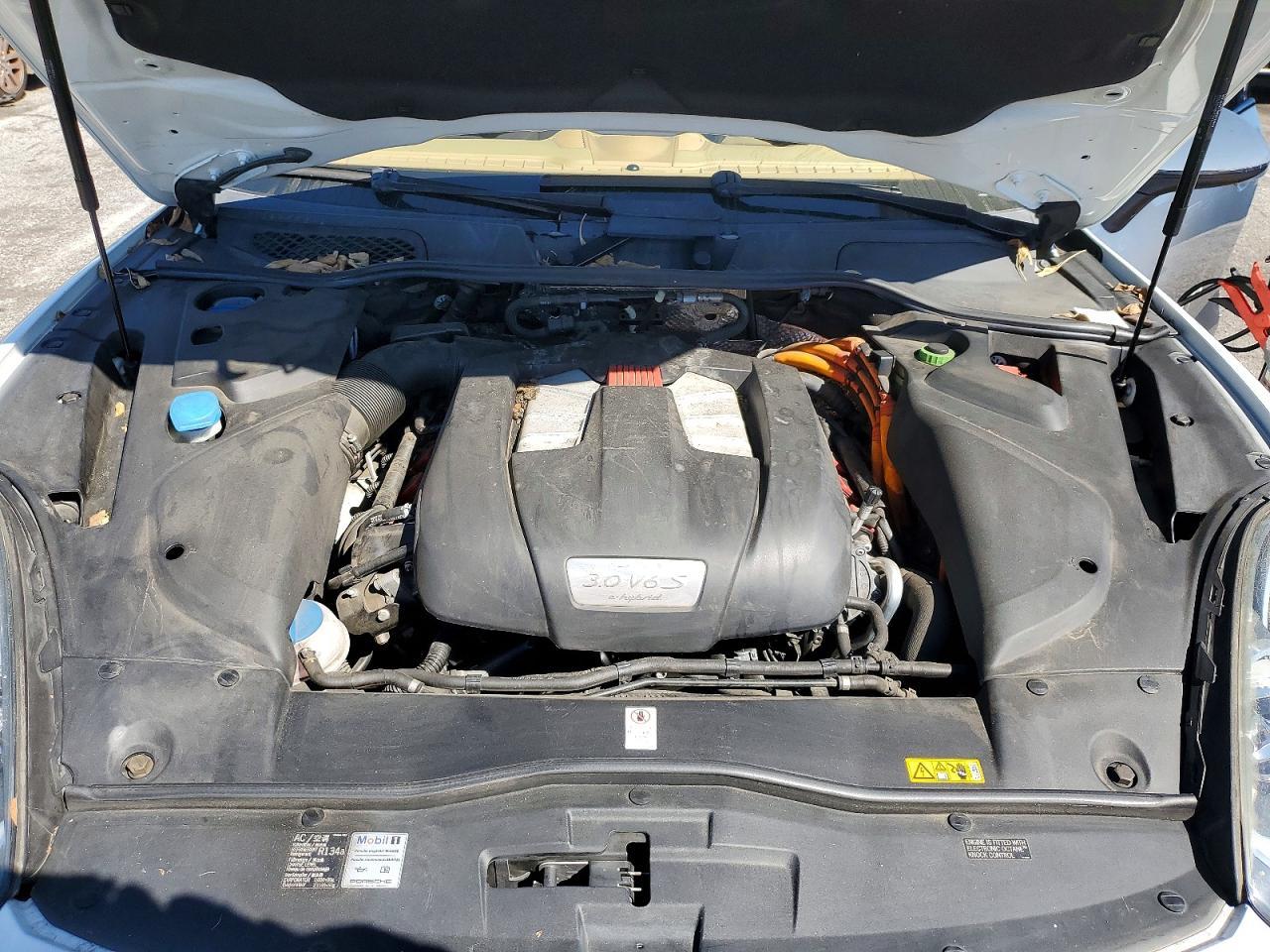 2016 Porsche Cayenne Se Hybrid - zdjęcie 12