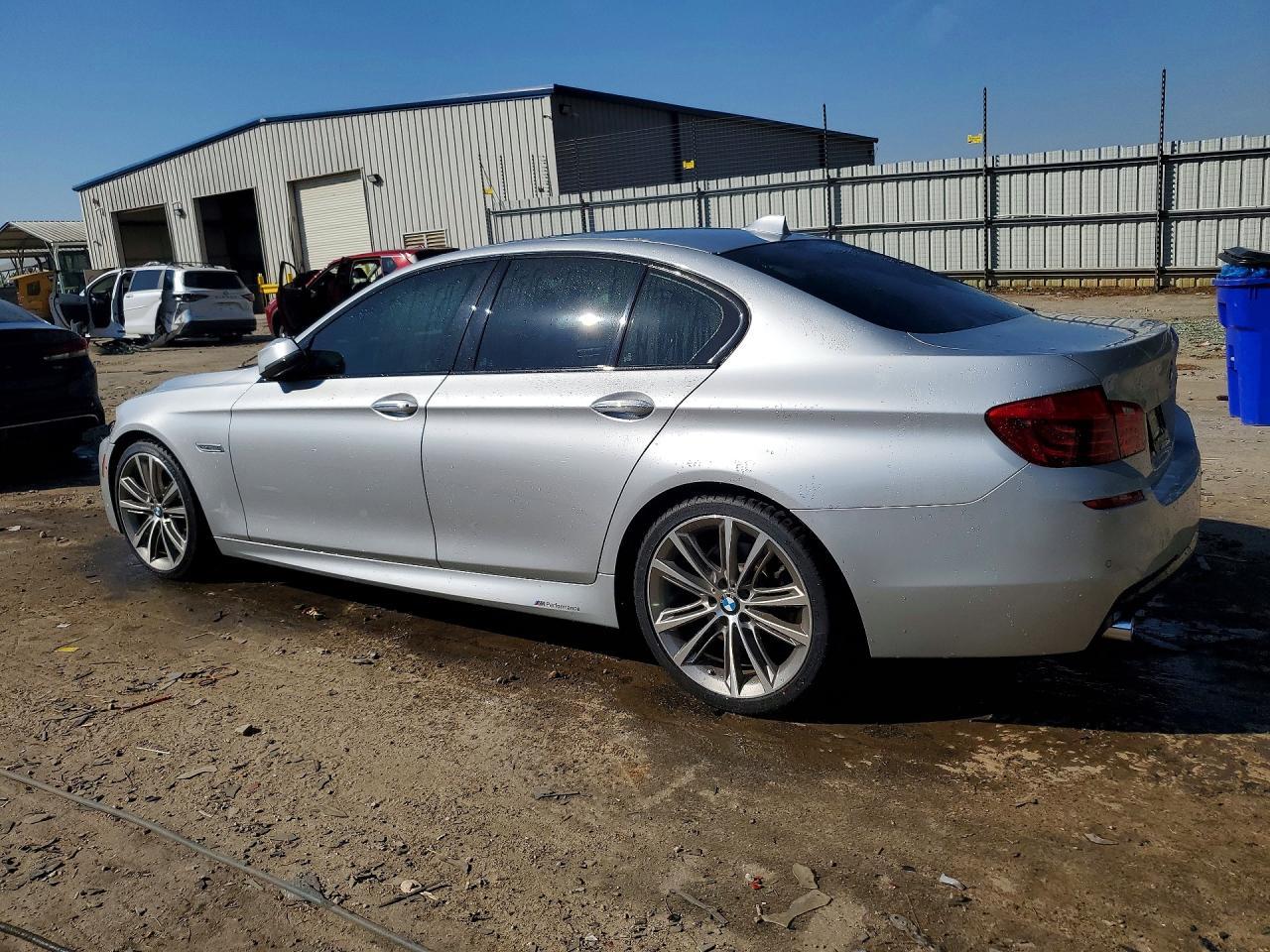 2016 BMW 535 I - zdjęcie 2