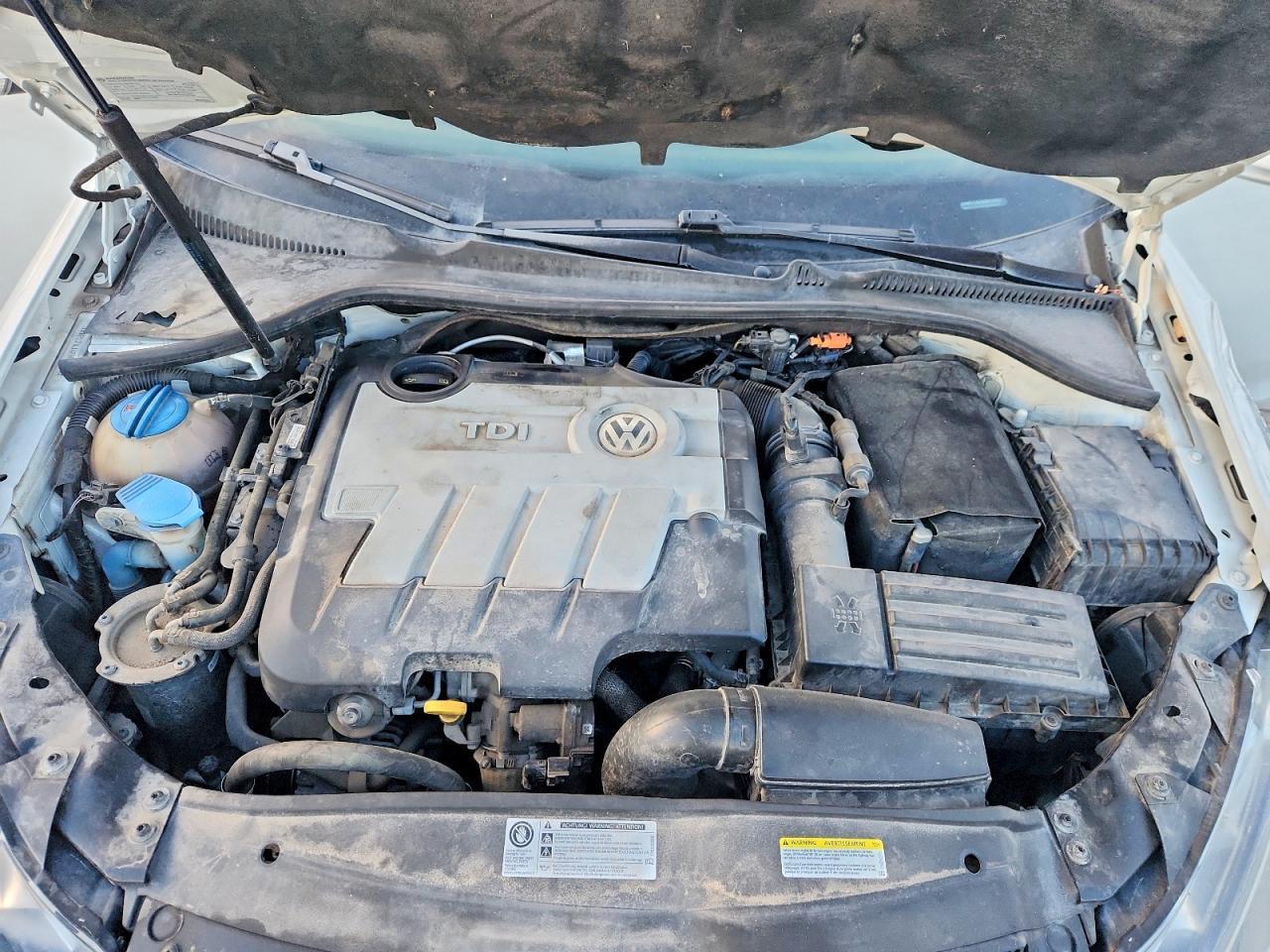 2014 Volkswagen Jetta Tdi - zdjęcie 11