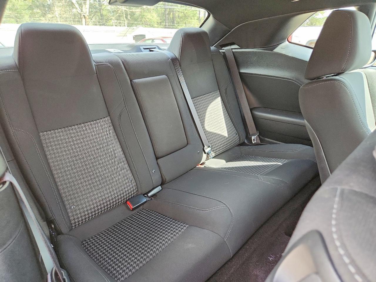 2018 Dodge Challenger Sxt - zdjęcie 10