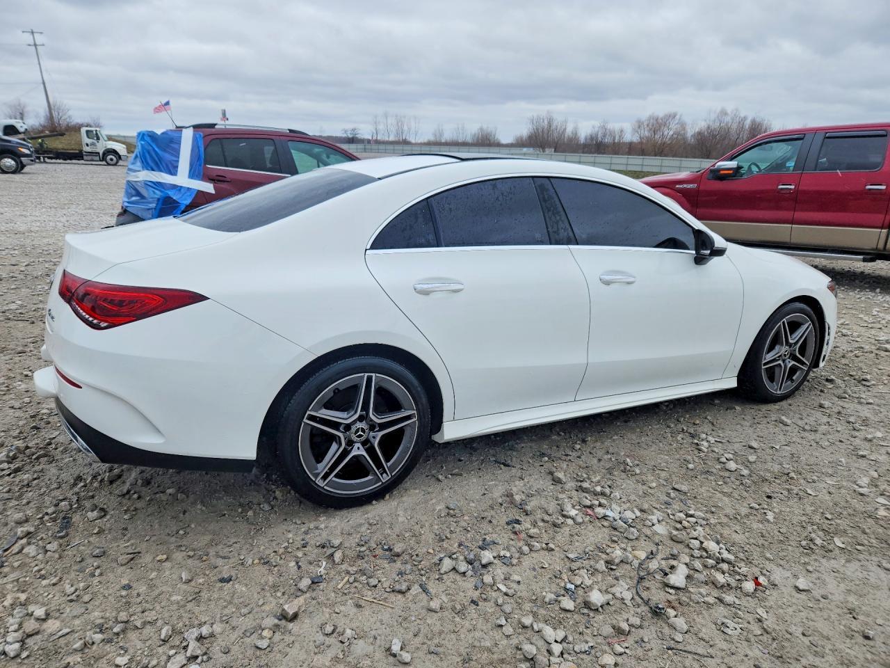 2021 Mercedes-Benz Cla 250 4Matic - zdjęcie 3