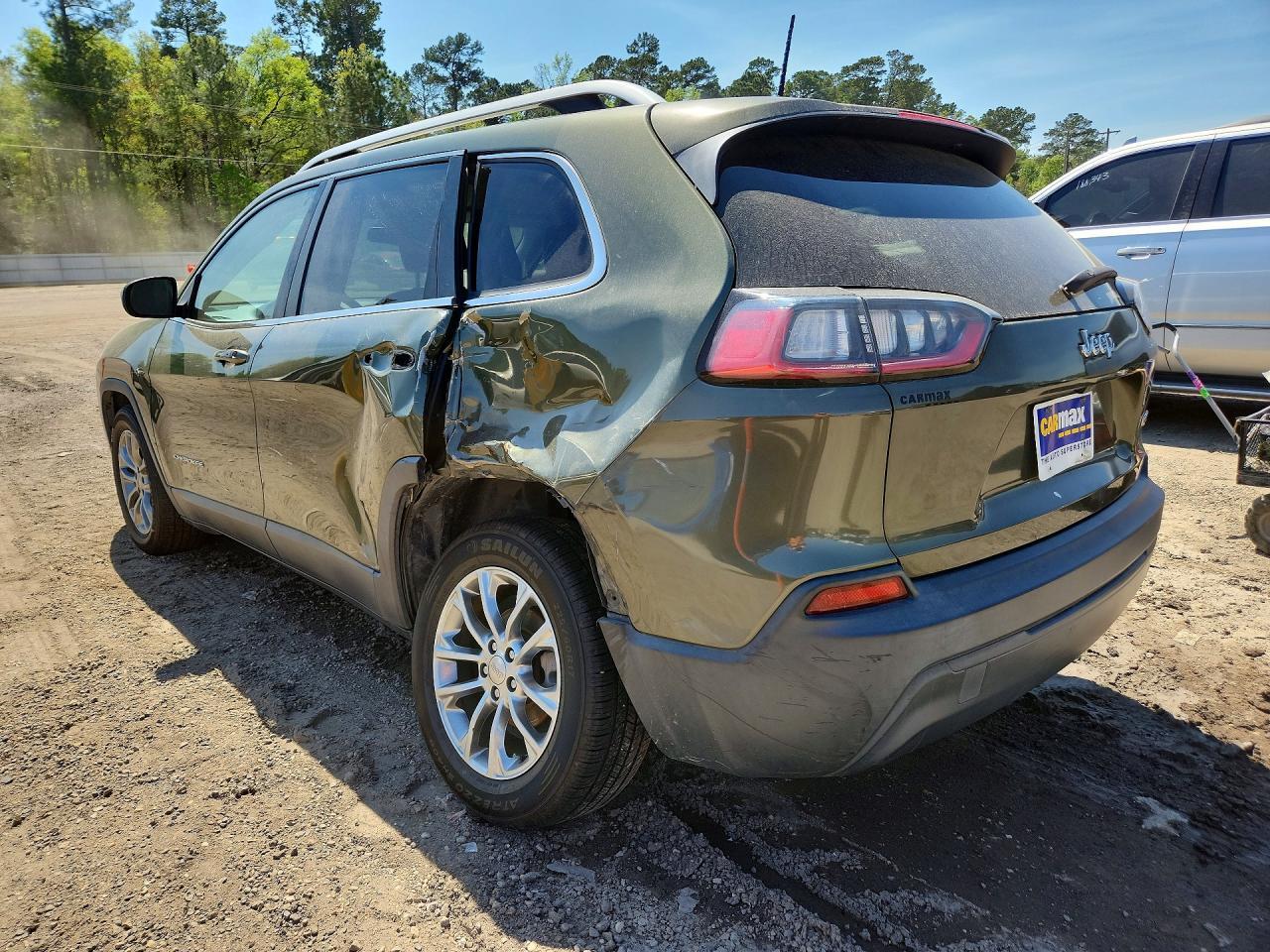 2019 Jeep Cherokee Latitude Plus - zdjęcie 2